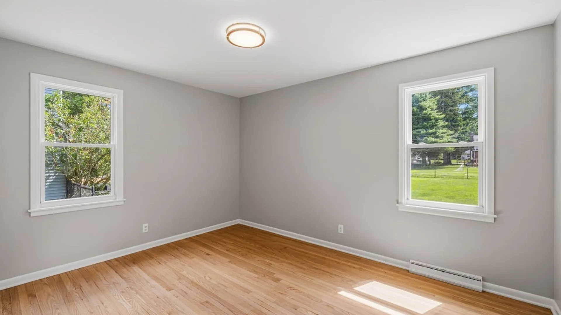 Property at 20 Burbank Drive, Orchard Park, NY 14127 25