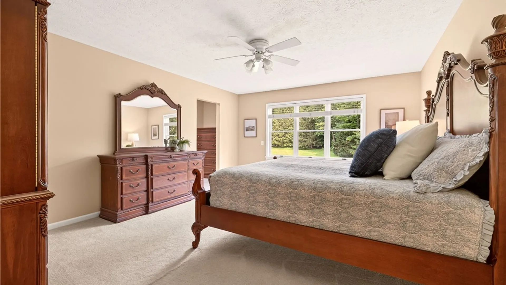Property at 1103 Ohstrom Park, Webster, NY 14580 28