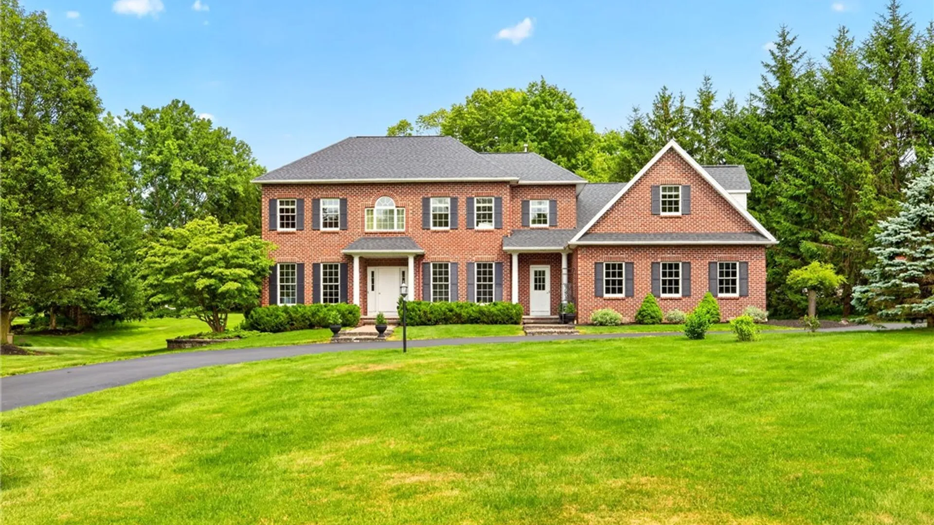 Property at 1103 Ohstrom Park, Webster, NY 14580 3