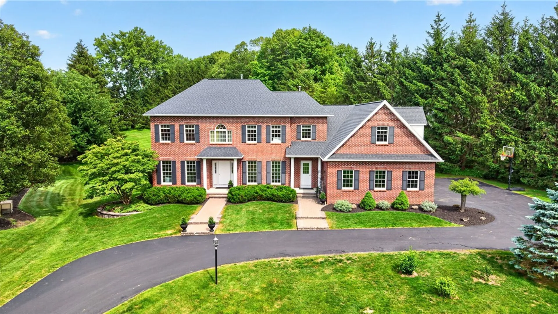Property at 1103 Ohstrom Park, Webster, NY 14580 46