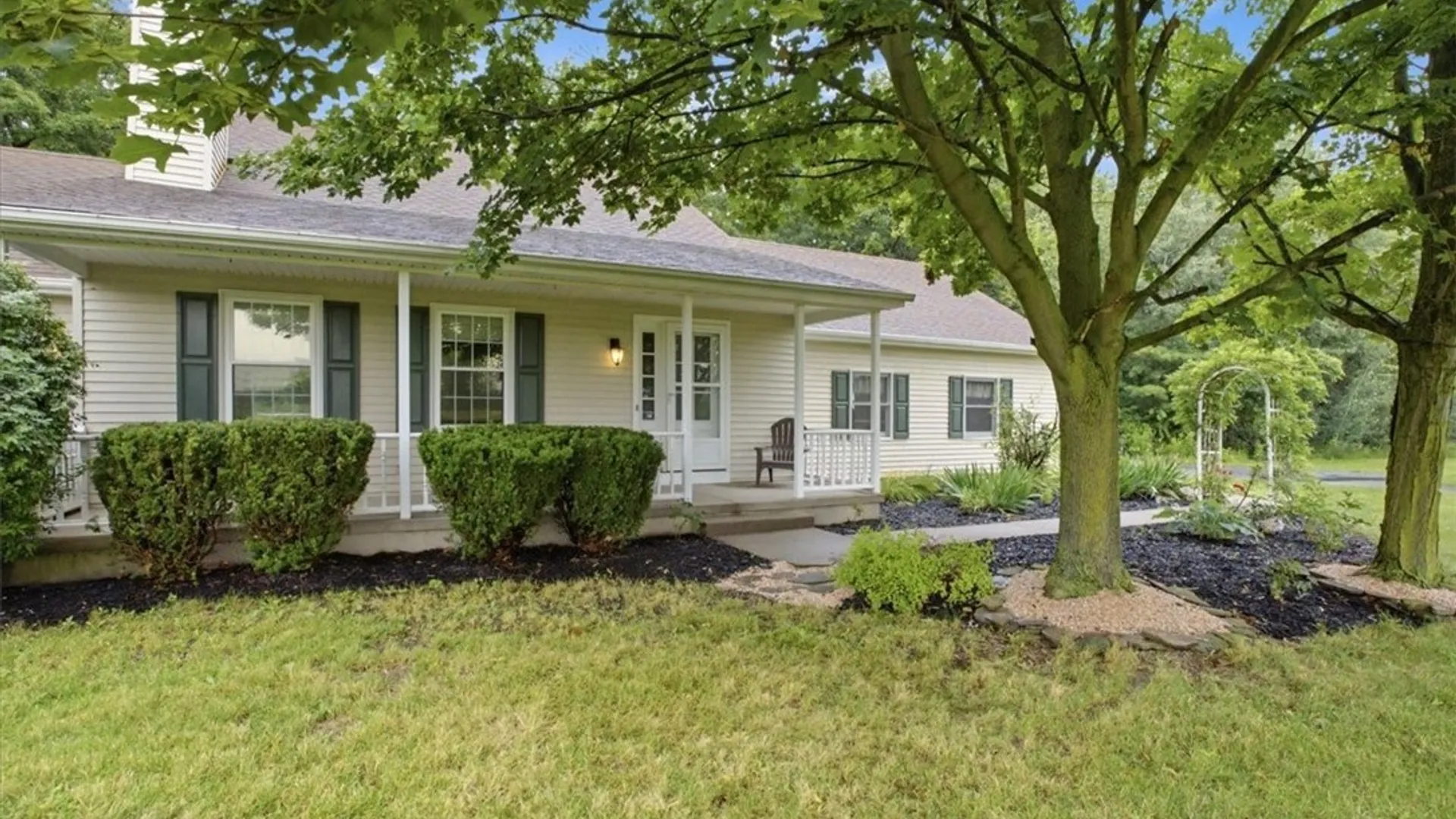 Property at 3275 Wilson Youngstown Road, Wilson, NY 14172 2