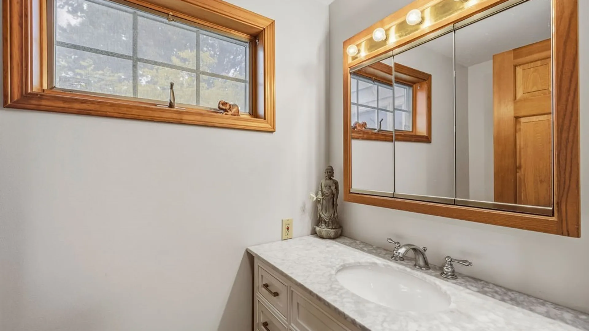 Property at 8660 Griffon Avenue, Niagara Falls, NY 14304 19