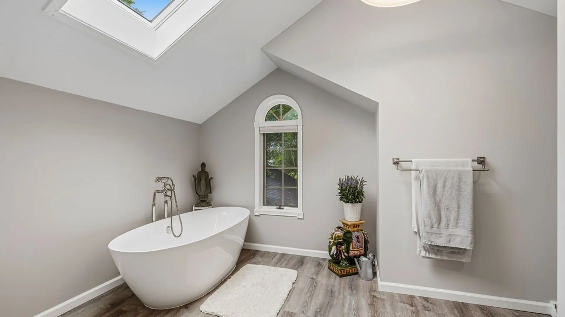 Property at 8660 Griffon Avenue, Niagara Falls, NY 14304 26