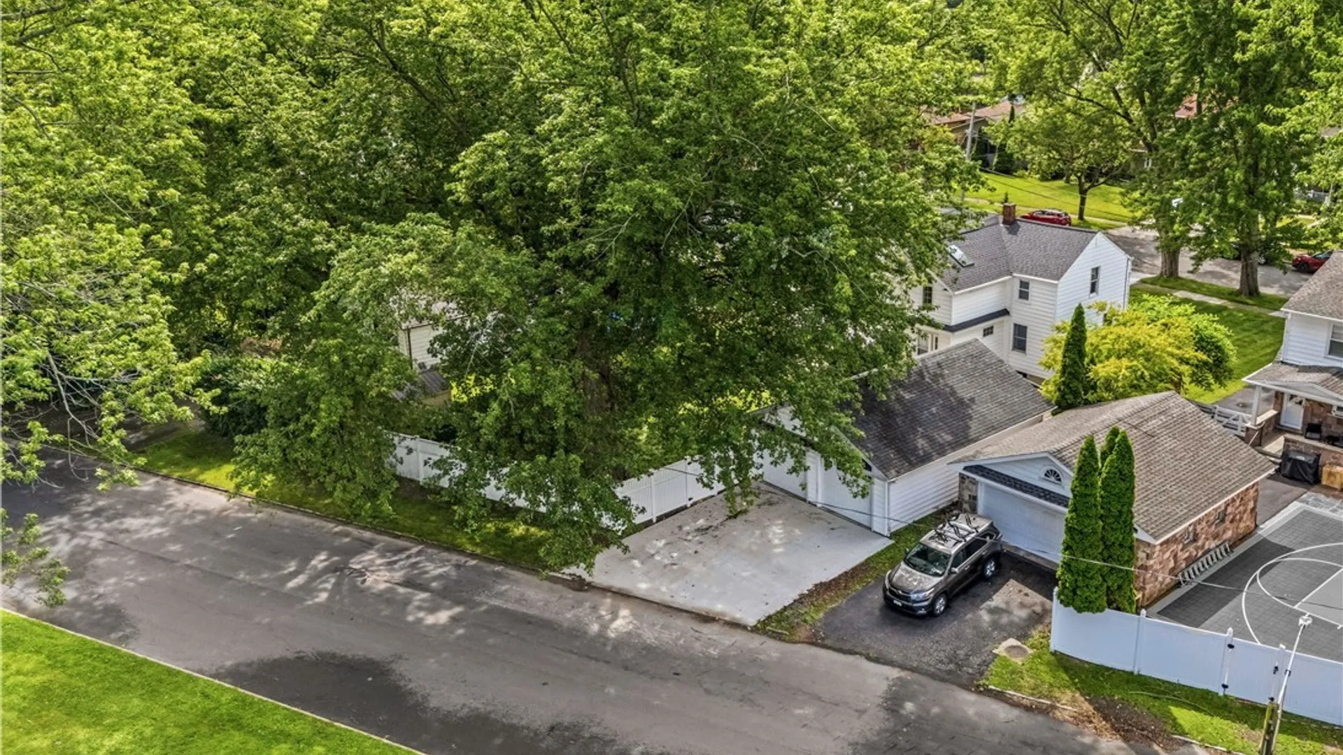 Property at 8660 Griffon Avenue, Niagara Falls, NY 14304 40