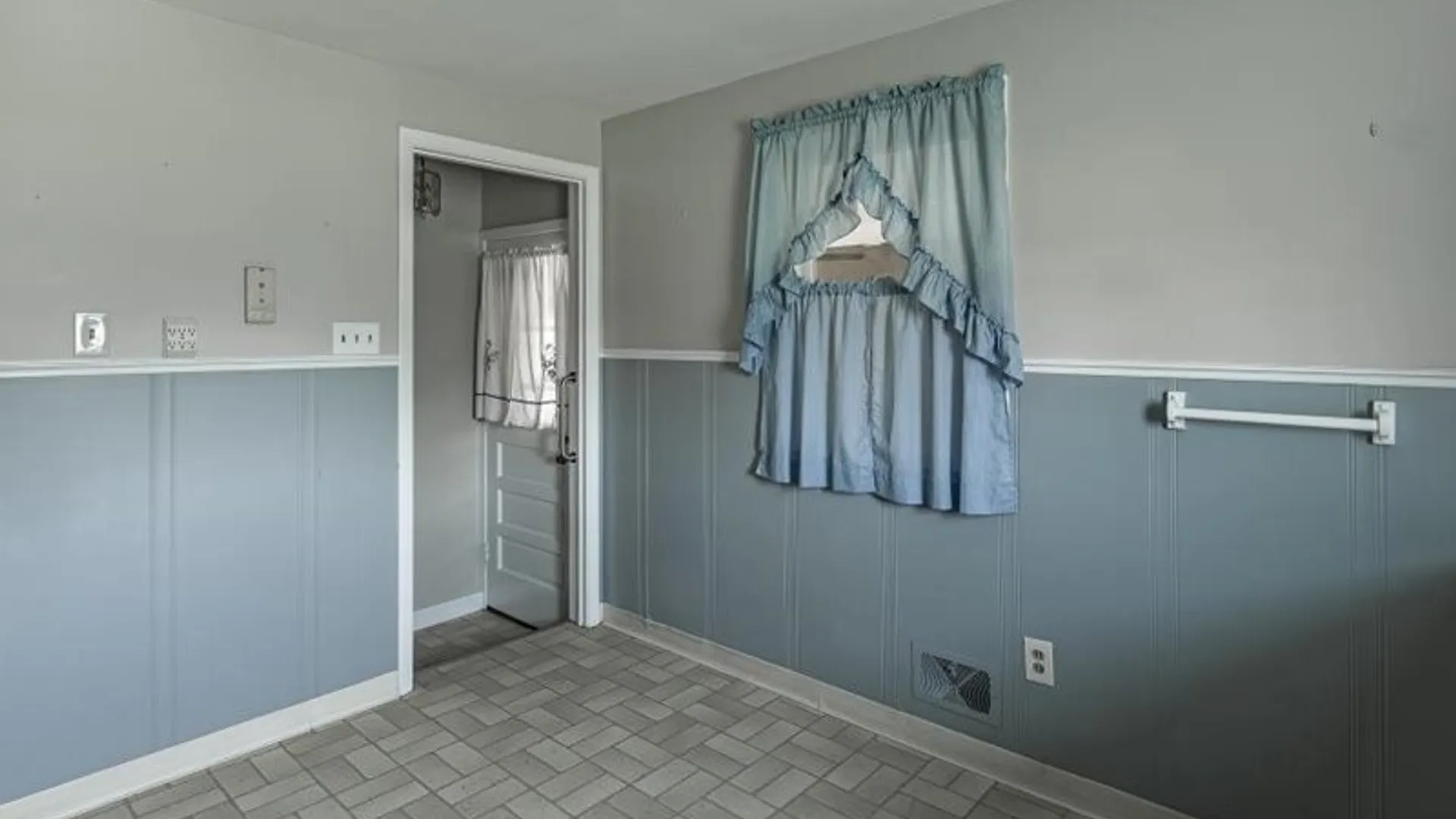 Property at 111 Bannard Avenue, Tonawanda, NY 14150 19