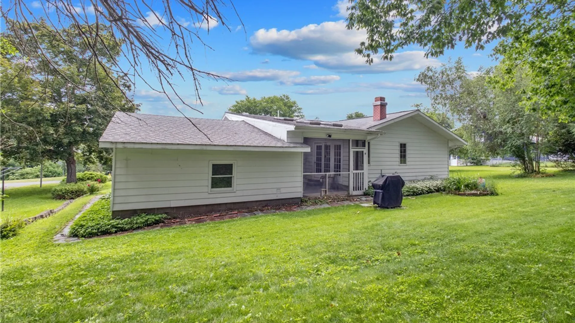 Property at 8 Riverview Drive, Fulton, NY 13069 41