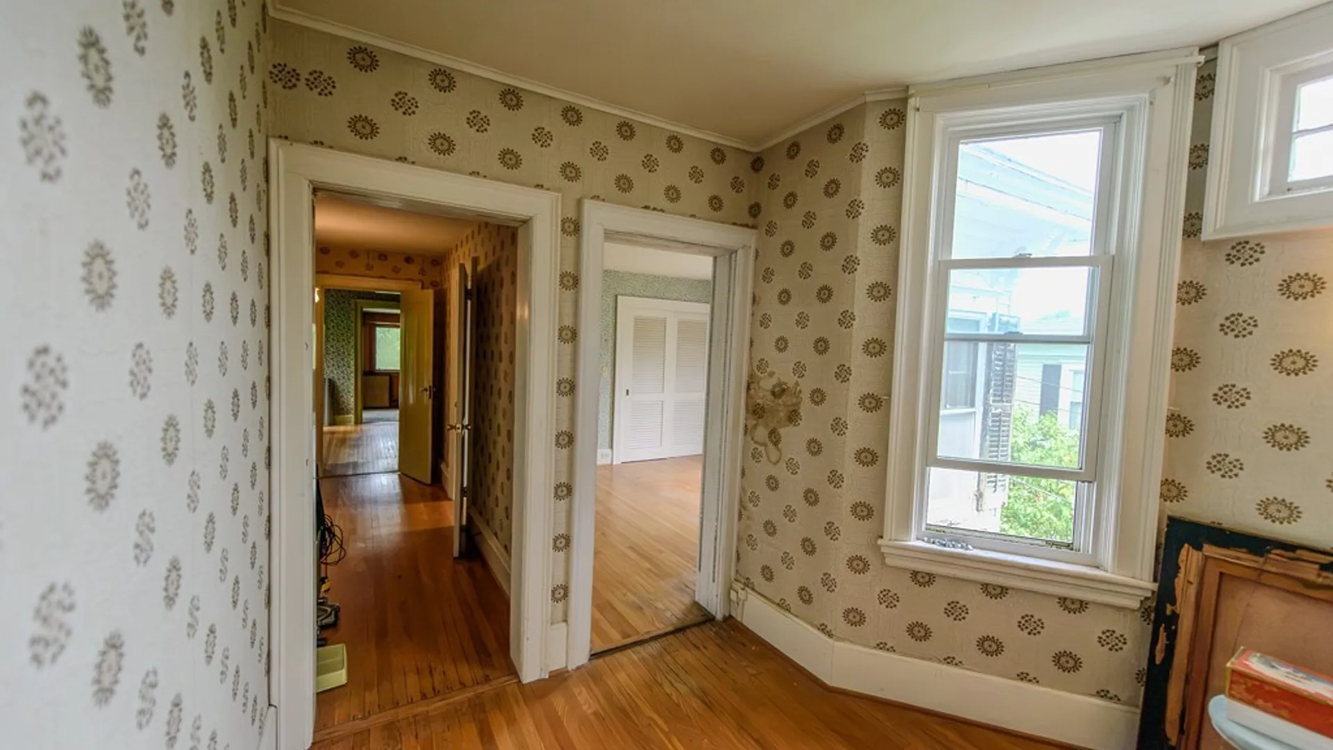 Property at 20 W Lake Street, Skaneateles, NY 13152 16
