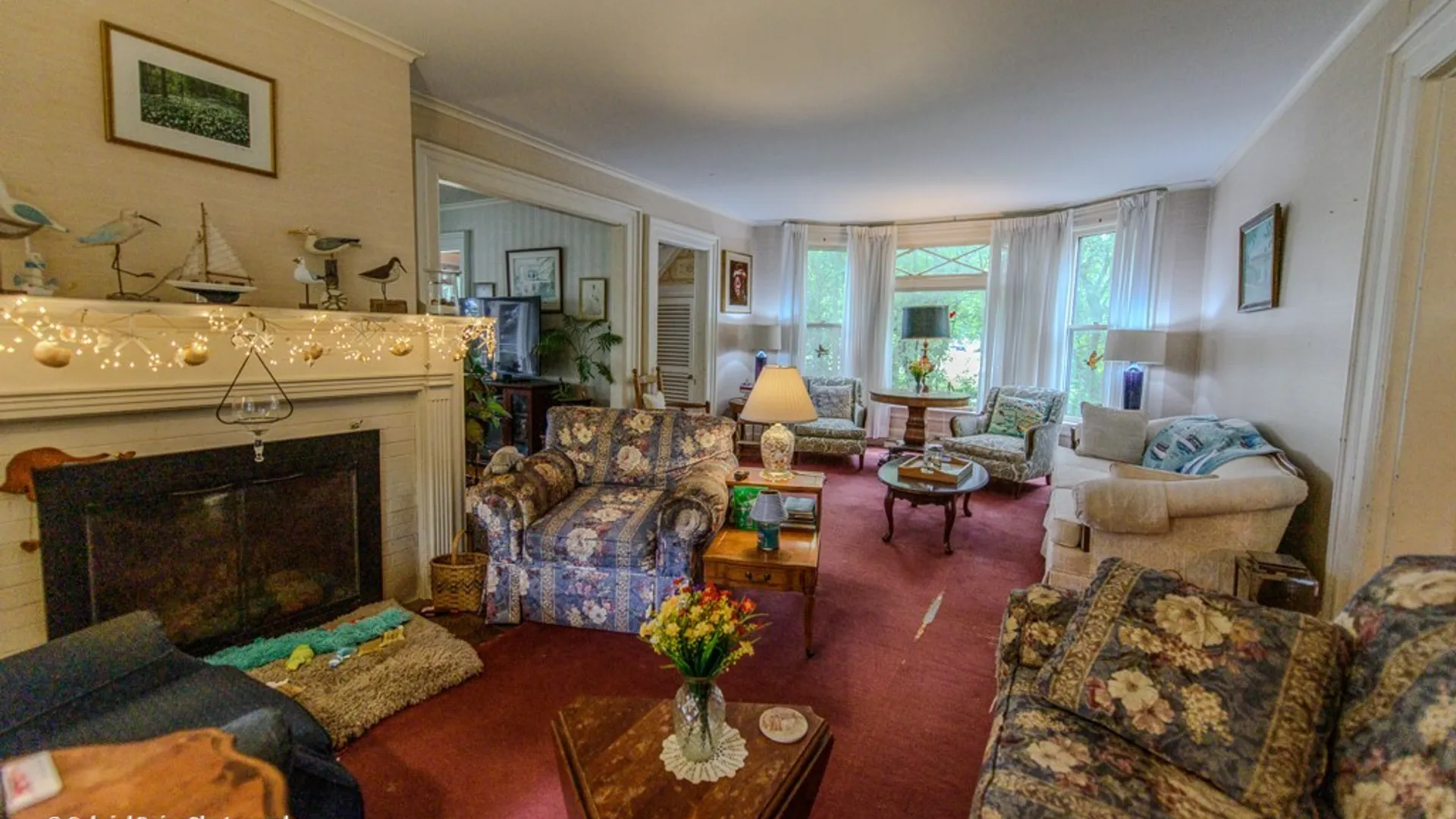 Property at 20 W Lake Street, Skaneateles, NY 13152 2