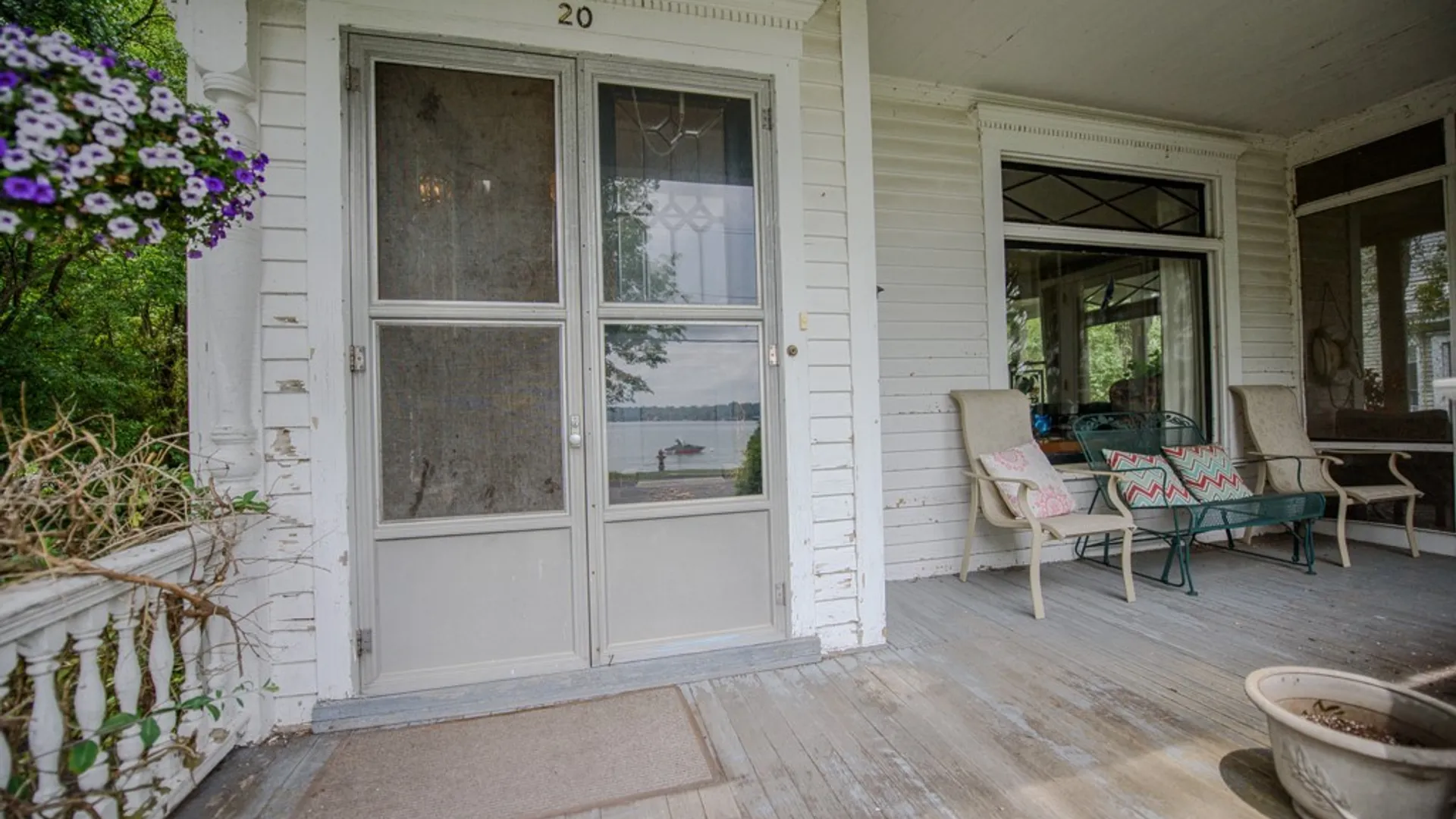 Property at 20 W Lake Street, Skaneateles, NY 13152 27