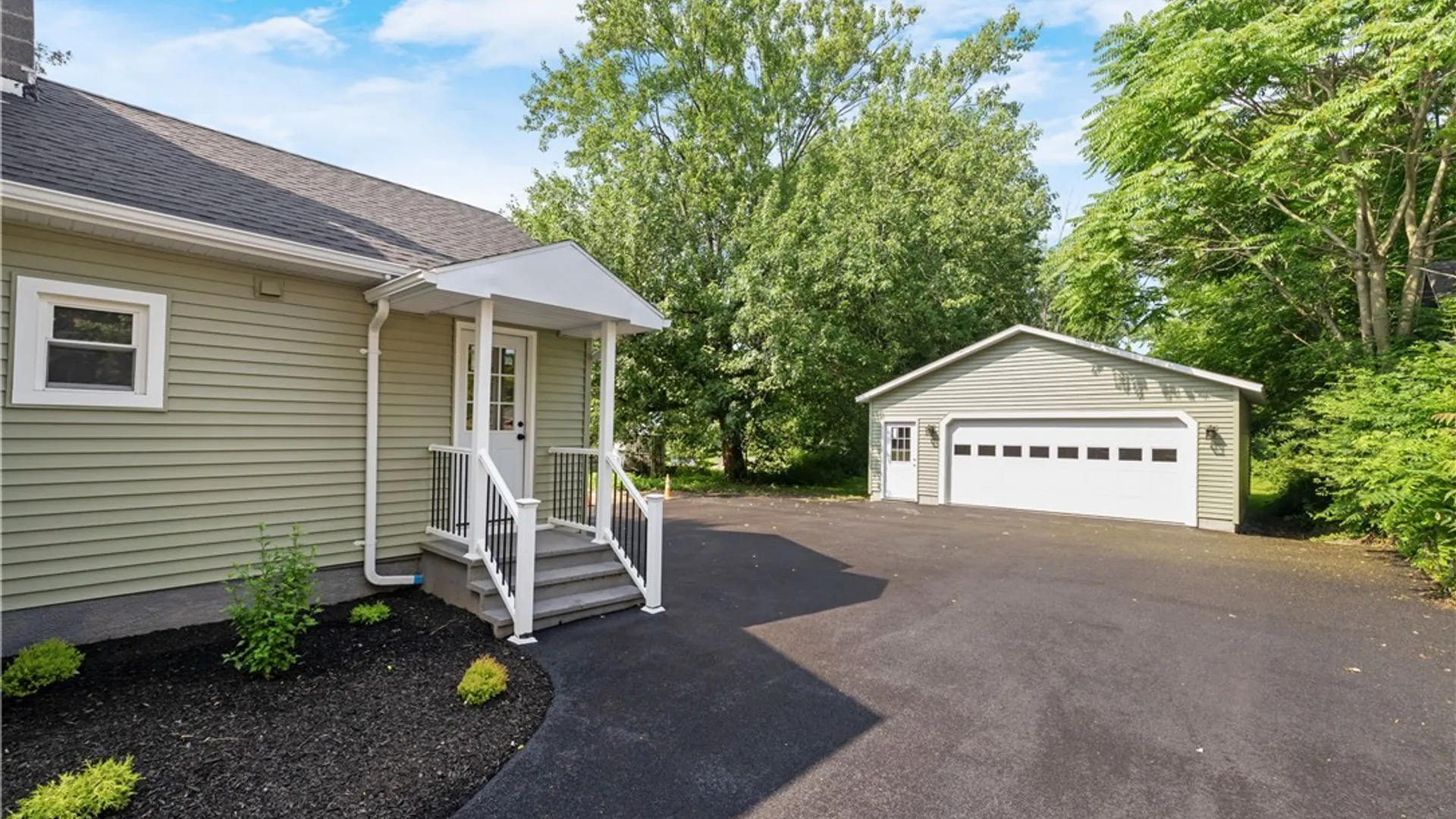 Property at 719 Oswego Street, Salina, NY 13088 29