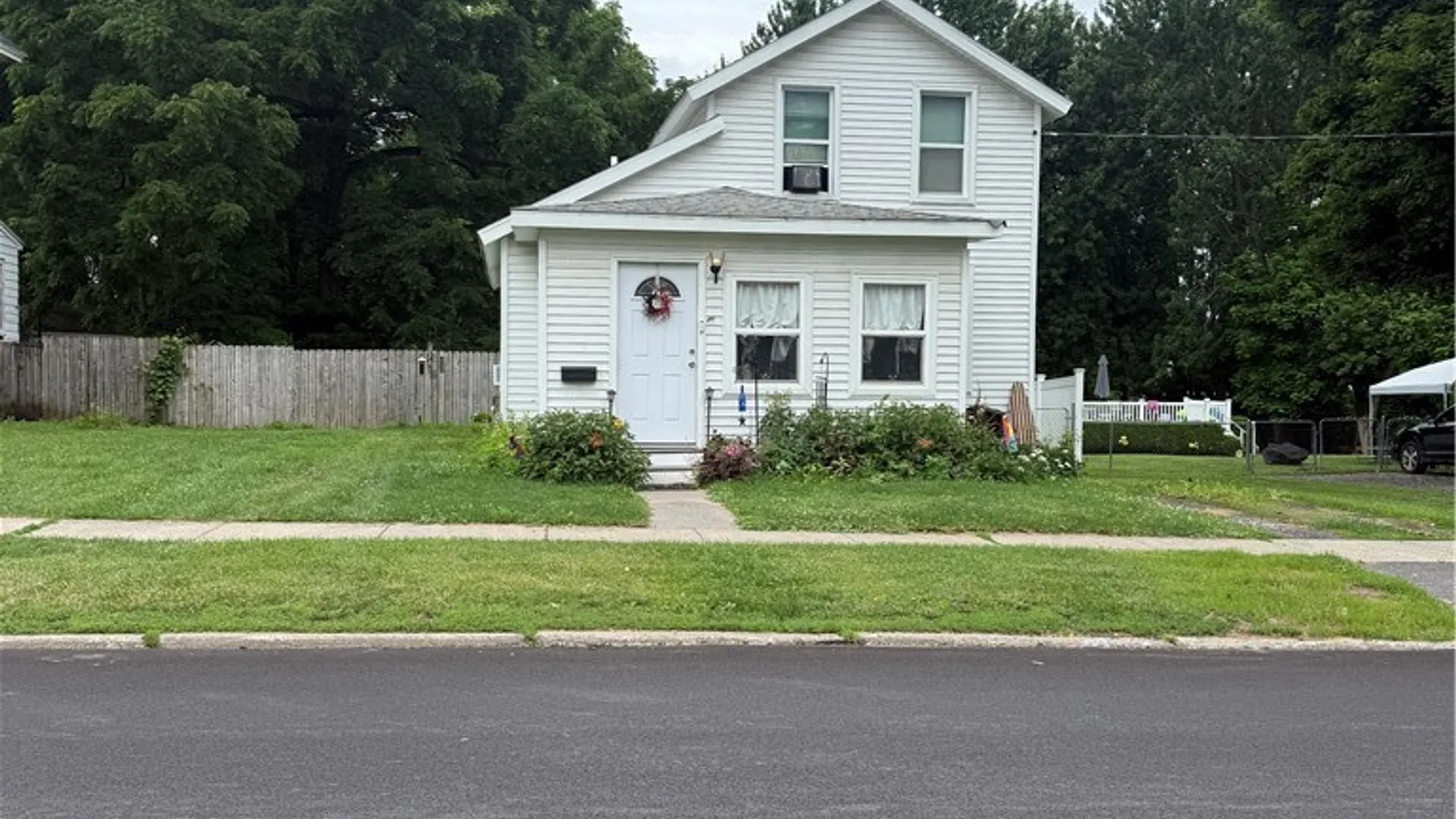 Property at 11 Lake Avenue, Auburn, NY 13021 10