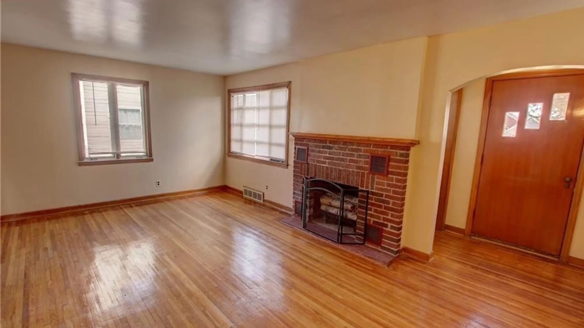 Property at 79 Martin Road, Lackawanna, NY 14218 5