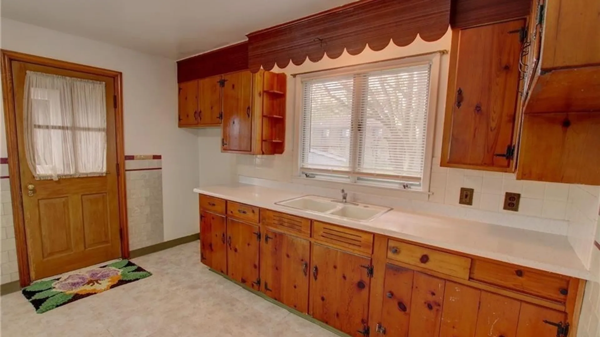 Property at 79 Martin Road, Lackawanna, NY 14218 6