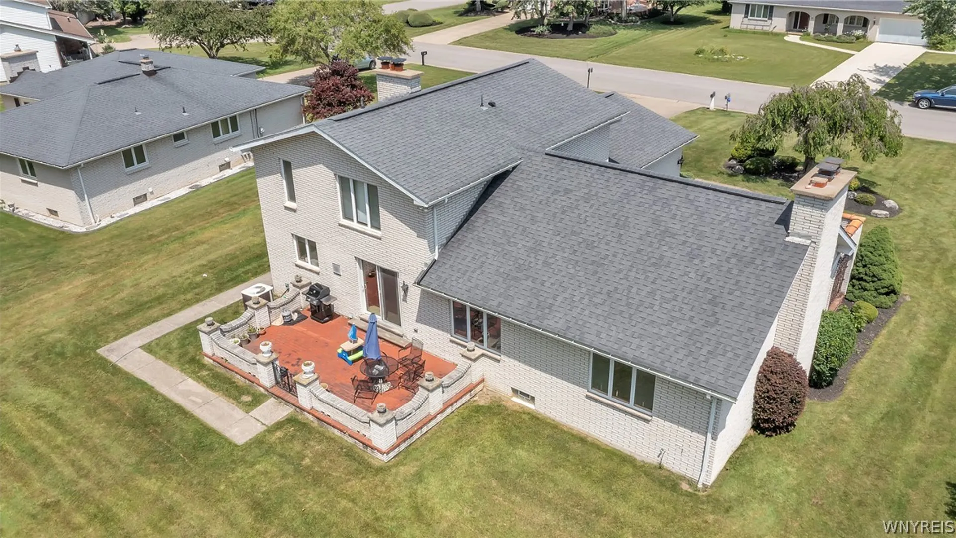 Property at 32 Brookedge Road, Cheektowaga, NY 14043 11