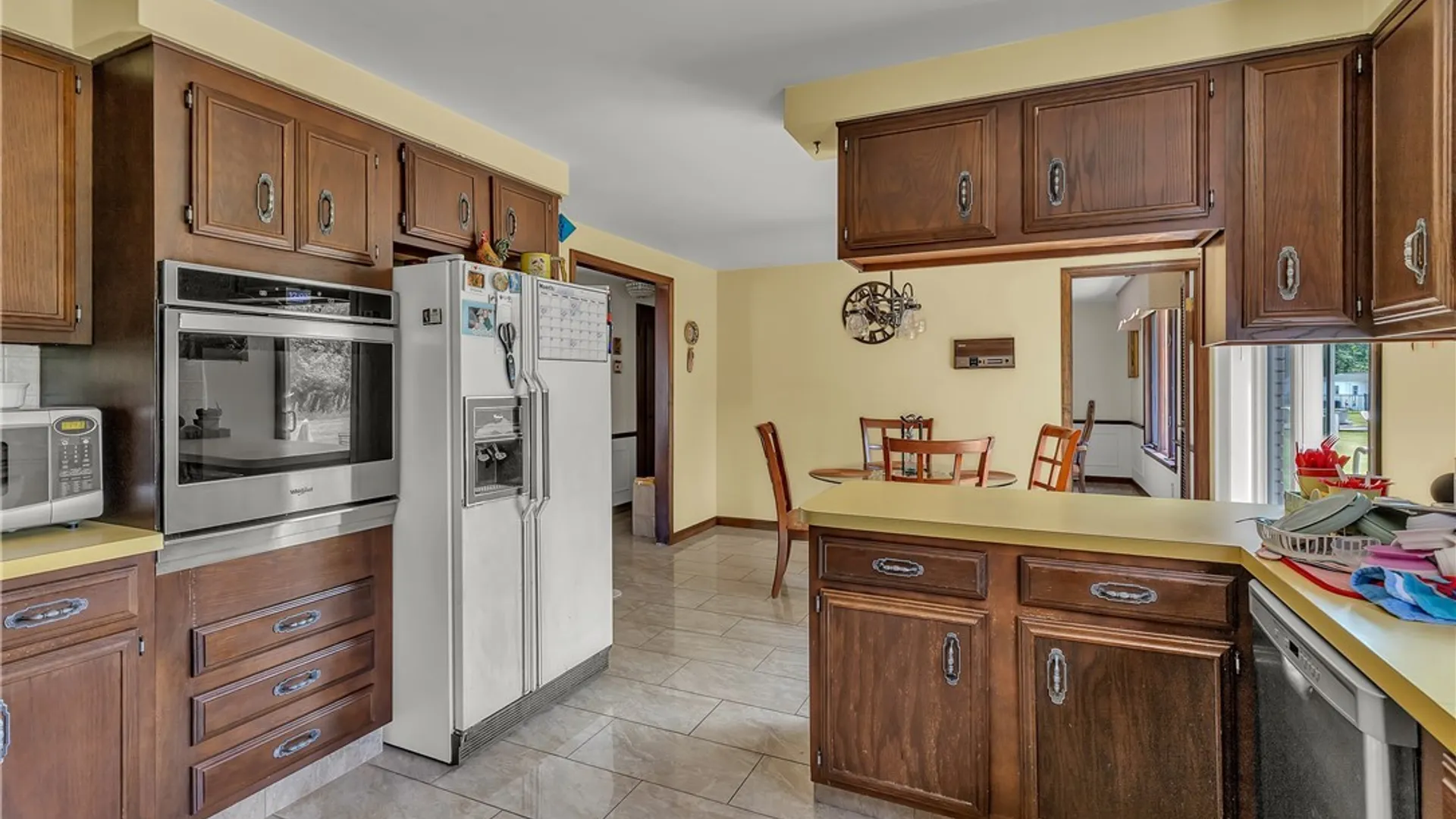 Property at 32 Brookedge Road, Cheektowaga, NY 14043 17