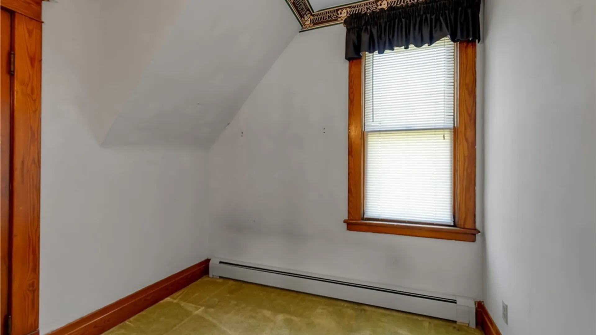 Property at 79 Haller Ave, Cheektowaga, NY 14211 14