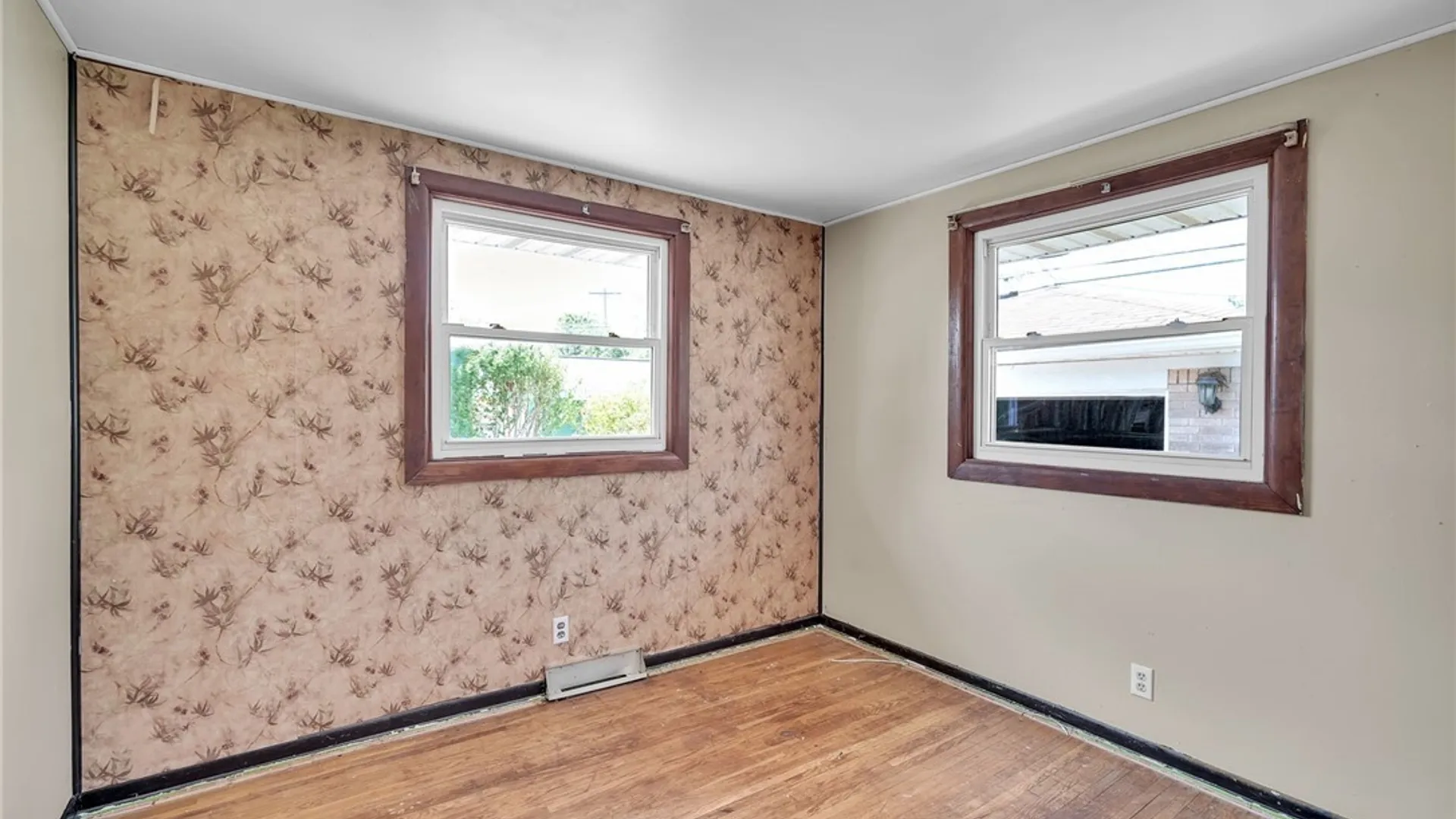 Property at 162 Poinciana Parkway, Cheektowaga, NY 14225 19