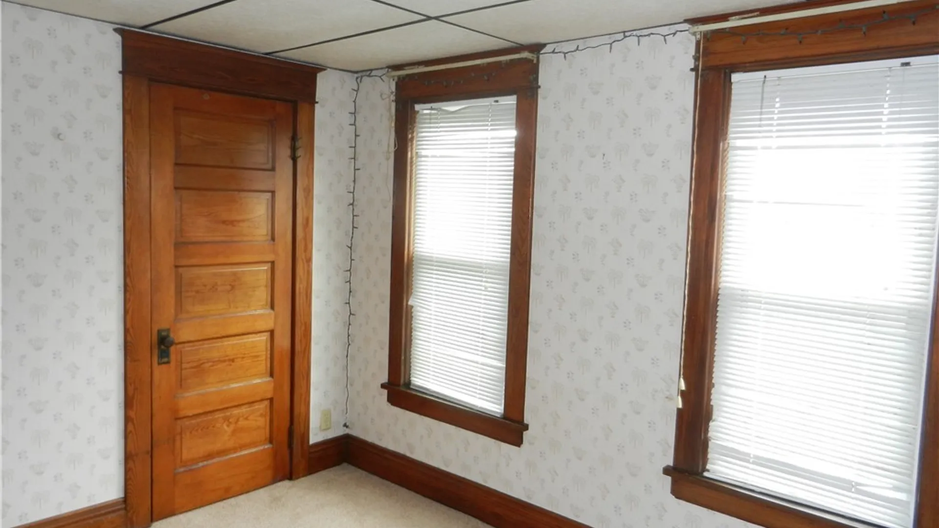 Property at 48 Dirkson Avenue, West Seneca, NY 14224 4