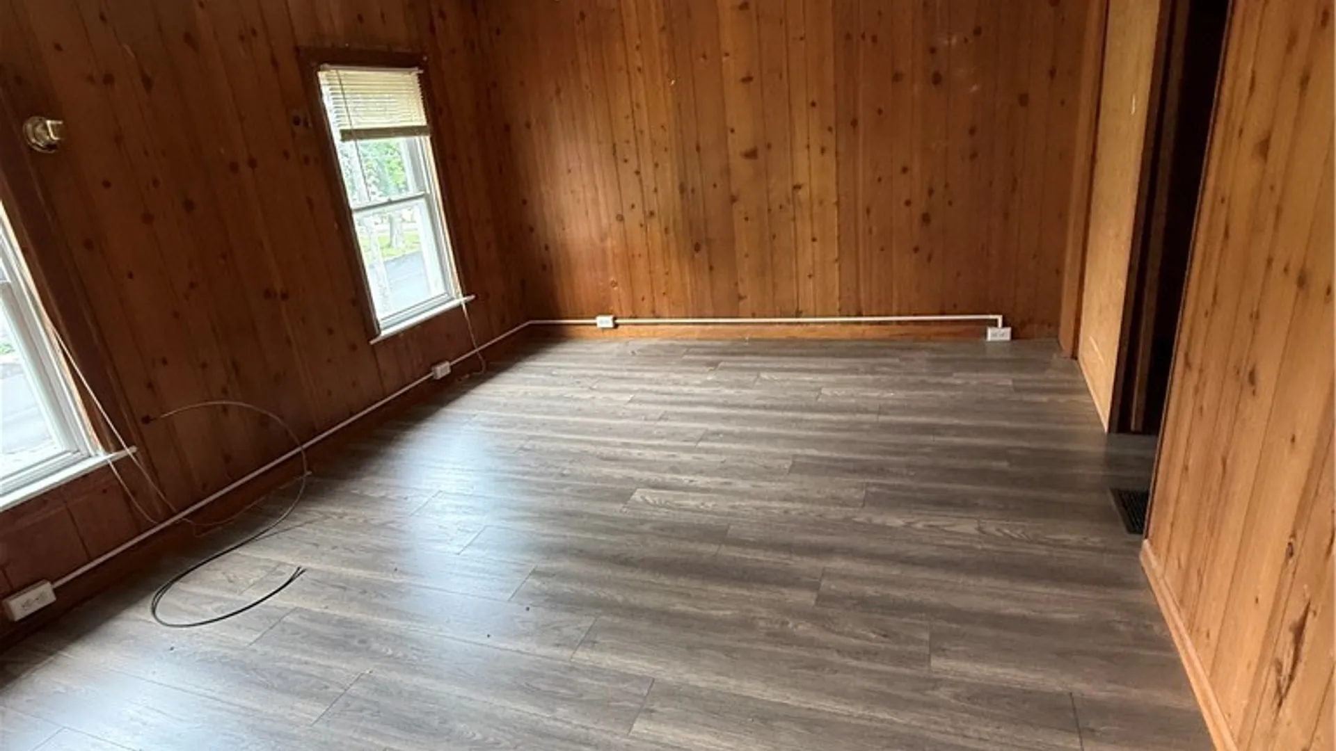 Property at 28 Lake Avenue, Auburn, NY 13021 7