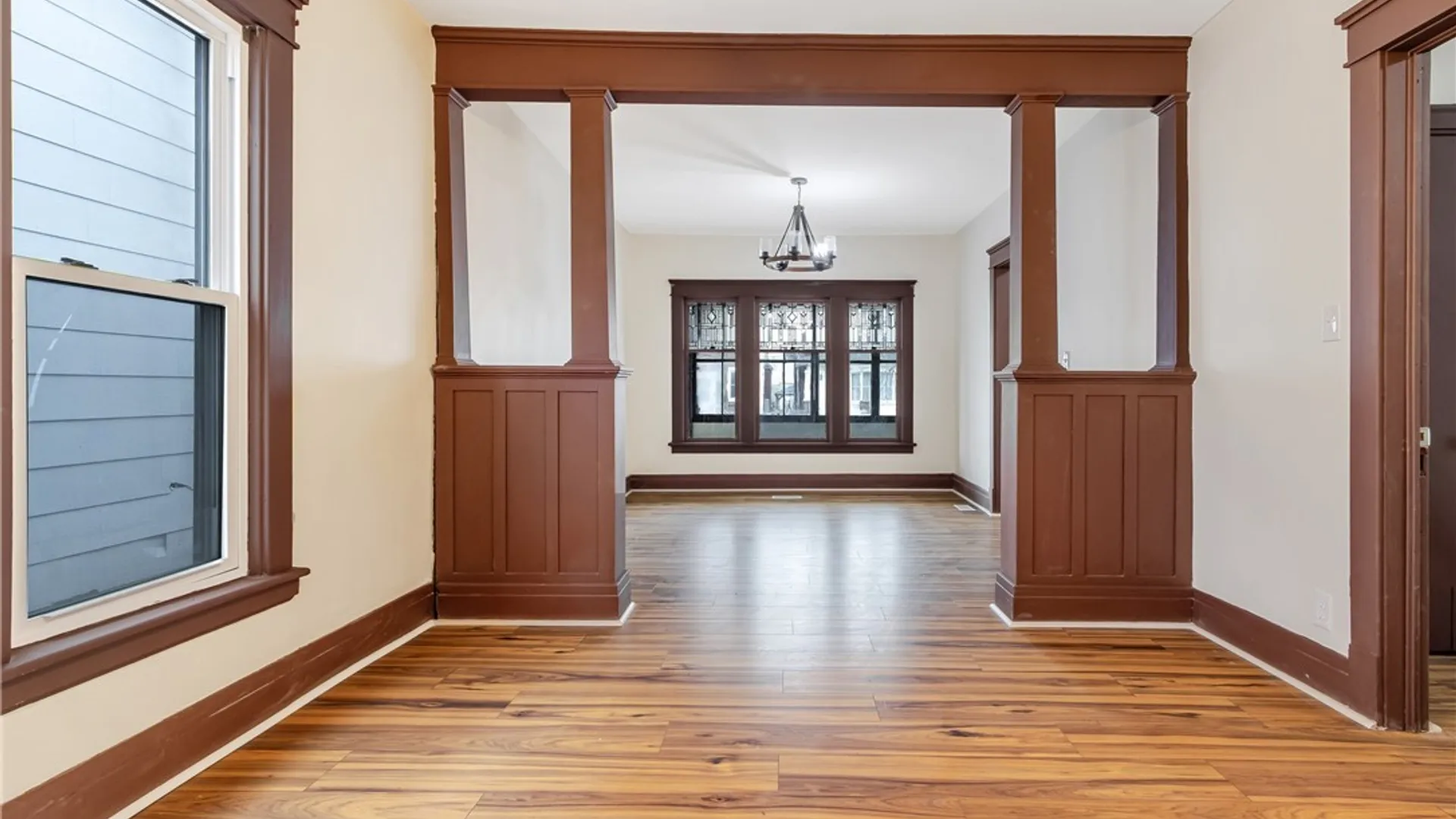 Property at 25 Hartman Place, Buffalo, NY 14207 12