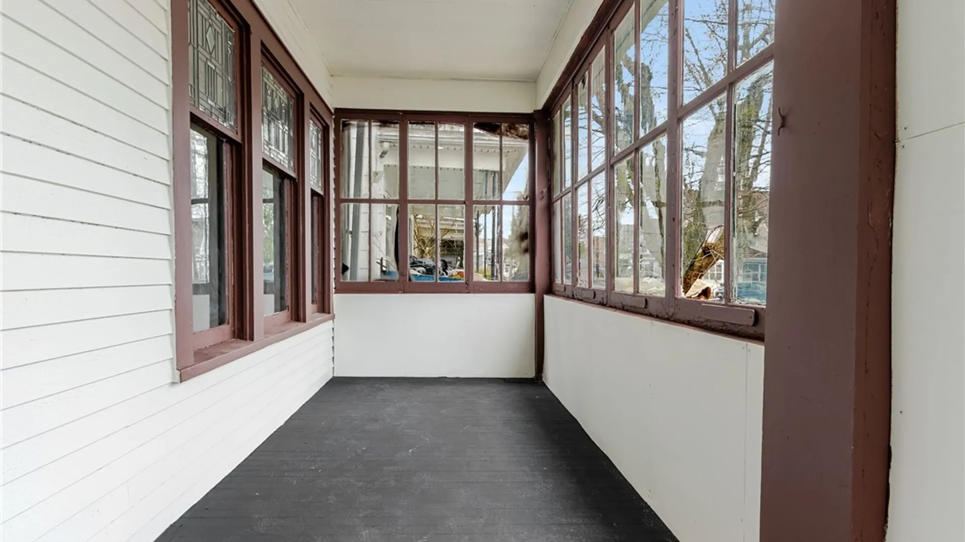 Property at 25 Hartman Place, Buffalo, NY 14207 22
