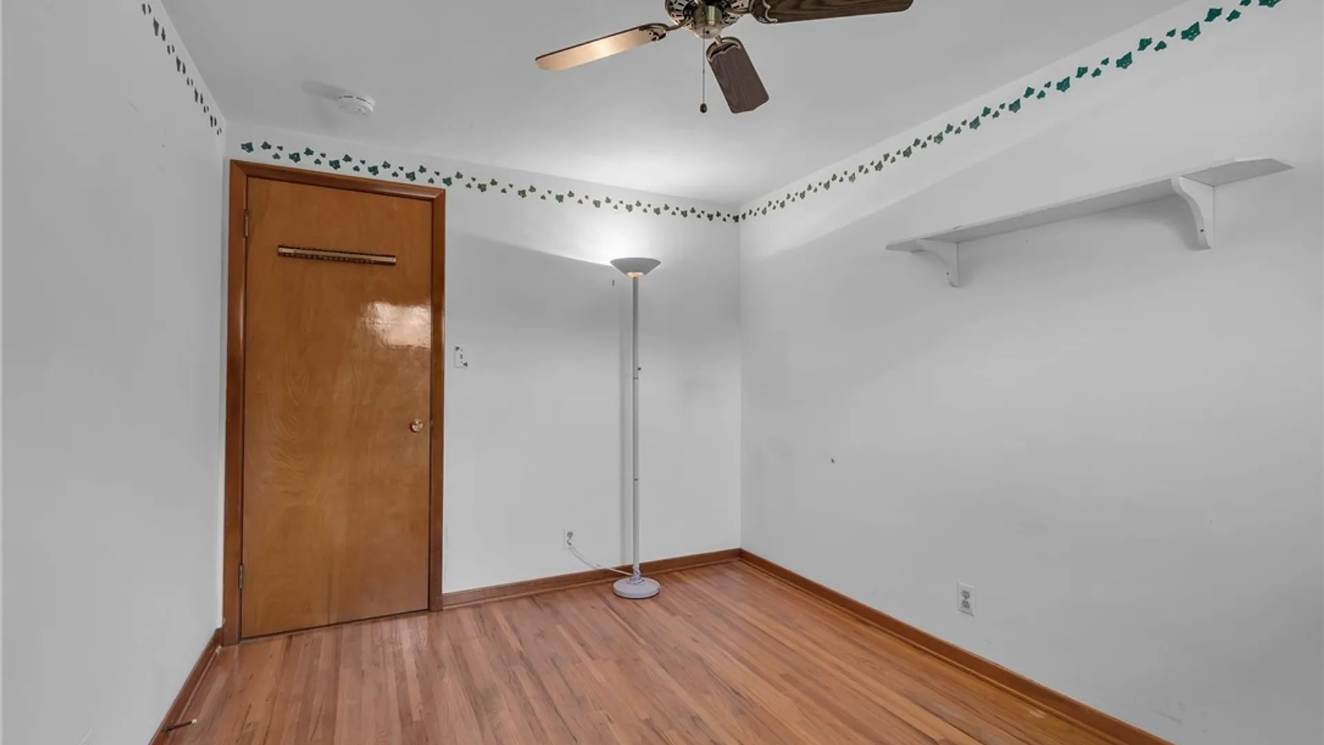Property at 8 Lois Drive, Cheektowaga, NY 14227 24