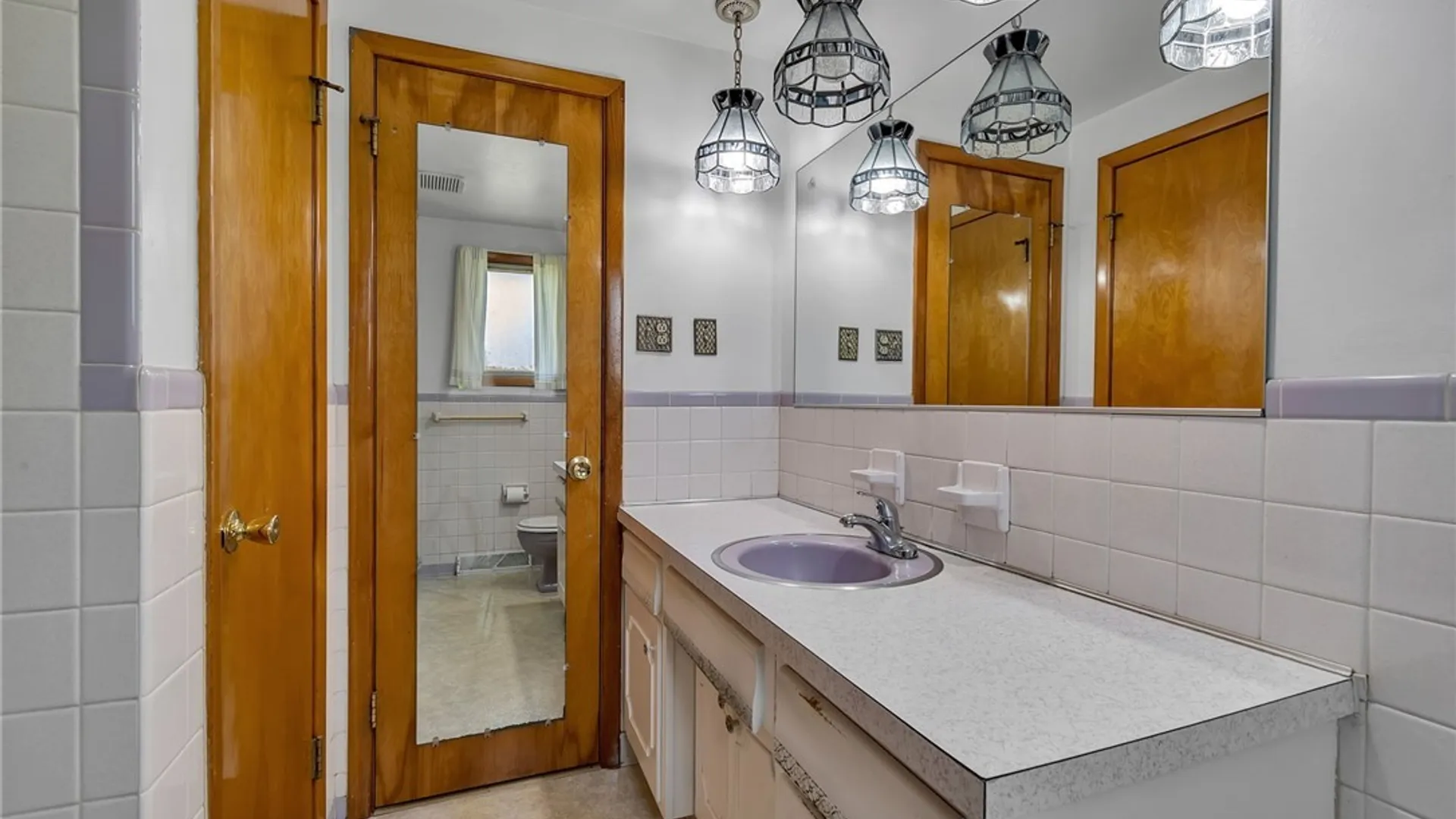 Property at 8 Lois Drive, Cheektowaga, NY 14227 28