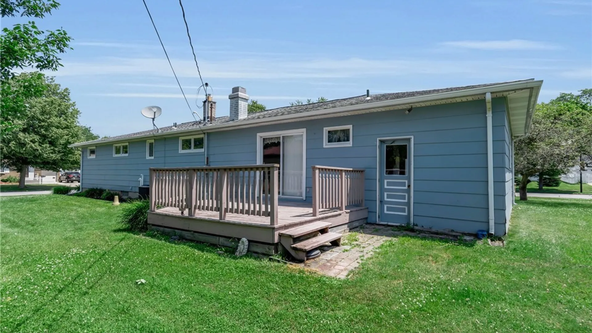 Property at 8 Lois Drive, Cheektowaga, NY 14227 30