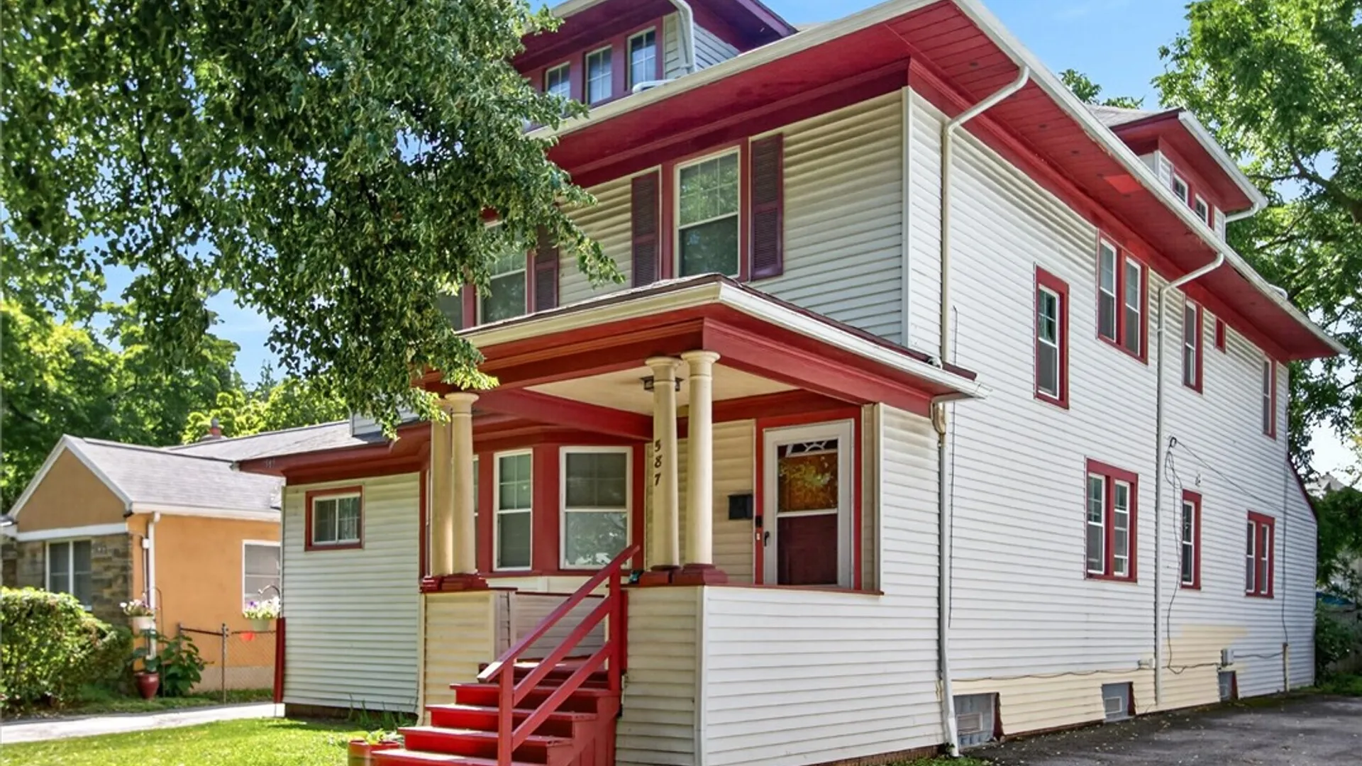Property at 585-587 Arnett Boulevard, Rochester, NY 14619 2
