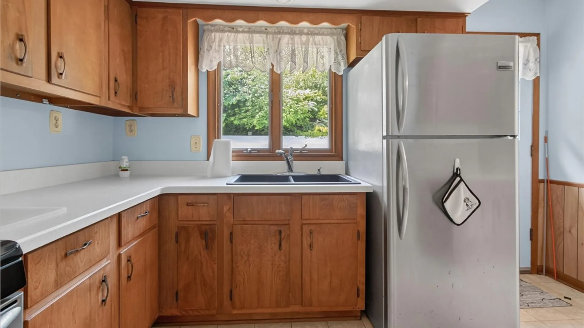 Property at 45 Teakwood Dr, Irondequoit, NY 14609 20