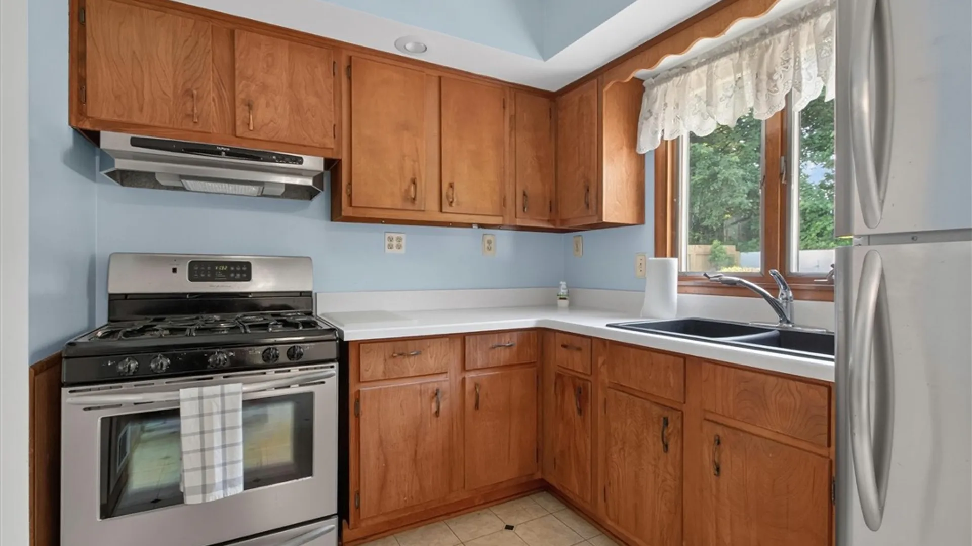 Property at 45 Teakwood Dr, Irondequoit, NY 14609 21