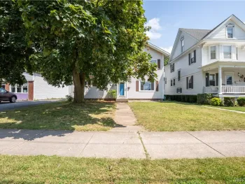 Property at 29 State Street, Royalton, NY 14105