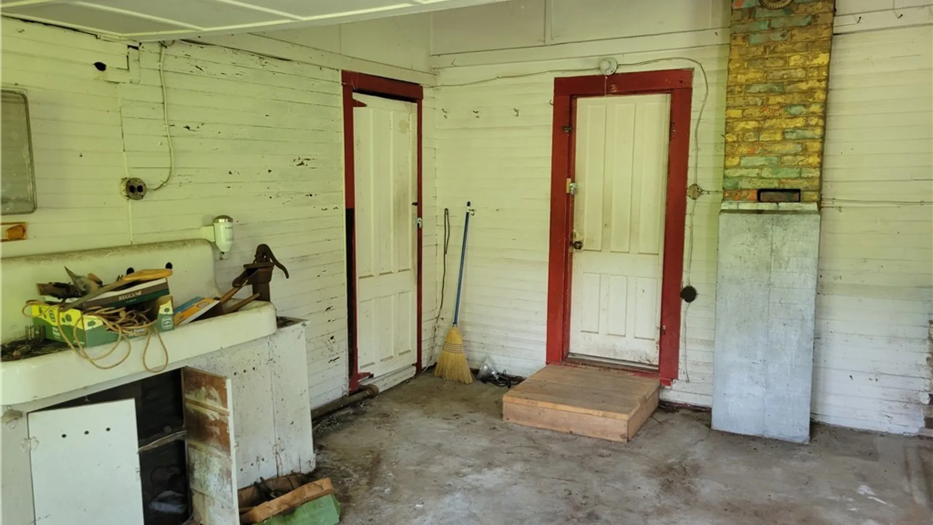 Property at 8961 Dinglehole Road, Lysander, NY 13027 7
