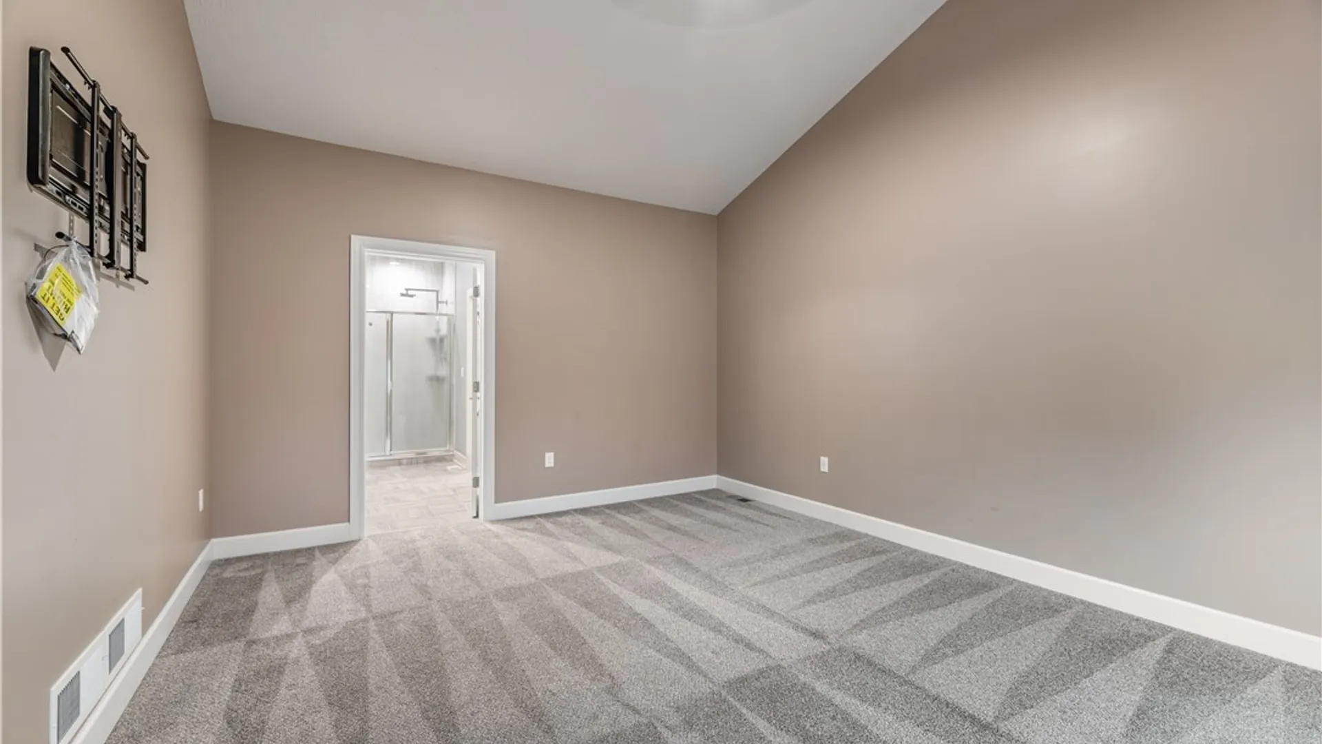 Property at 1352 Creeks Edge Drive, Webster, NY 14580 16