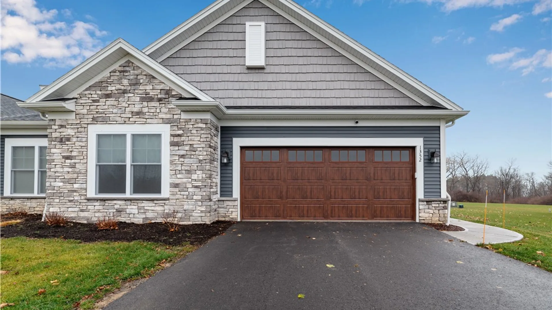 Property at 1352 Creeks Edge Drive, Webster, NY 14580 3