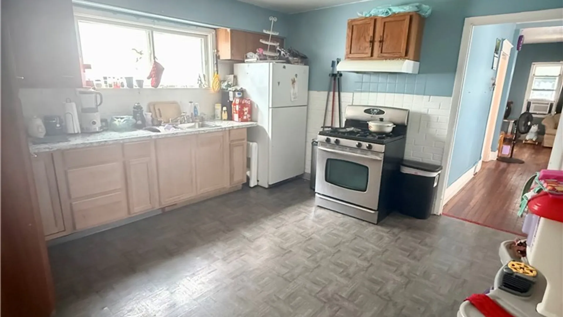 Property at 48 Theodore Street, Buffalo, NY 14211 4