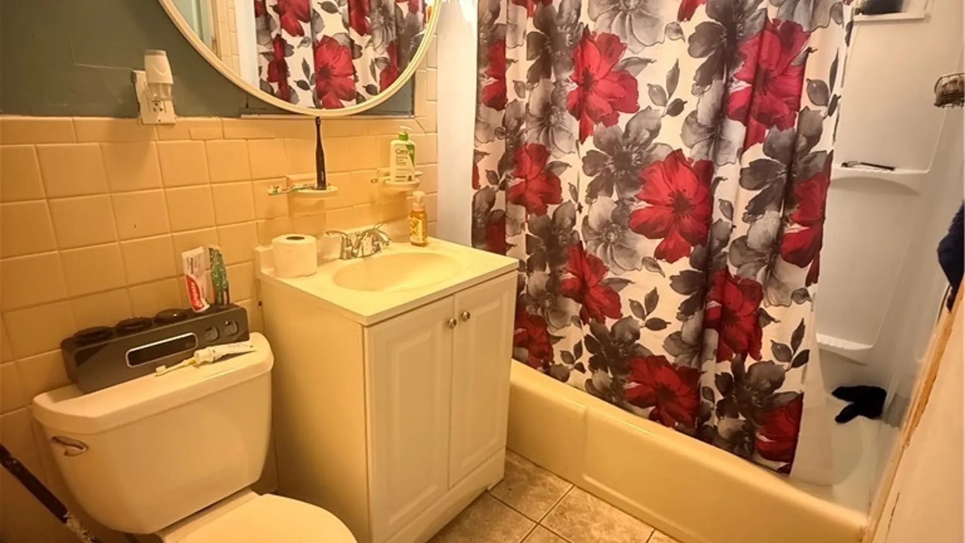 Property at 48 Theodore Street, Buffalo, NY 14211 5