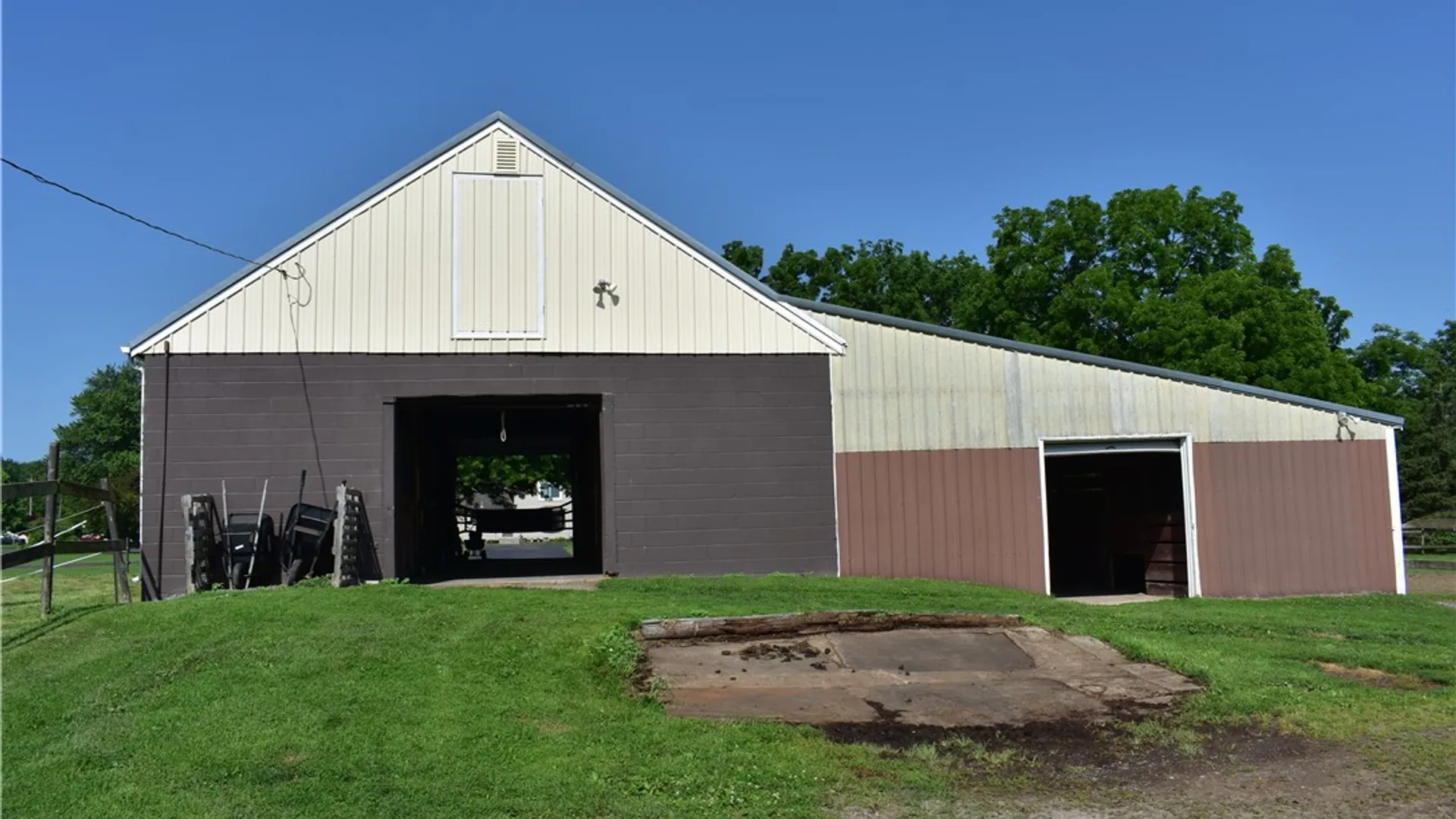 Property at 858 Burritt Road, Parma, NY 14468 10