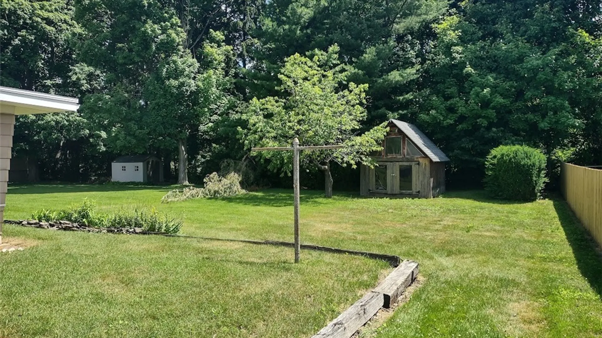 Property at 227 Fay Park Drive, Clay, NY 13212 36
