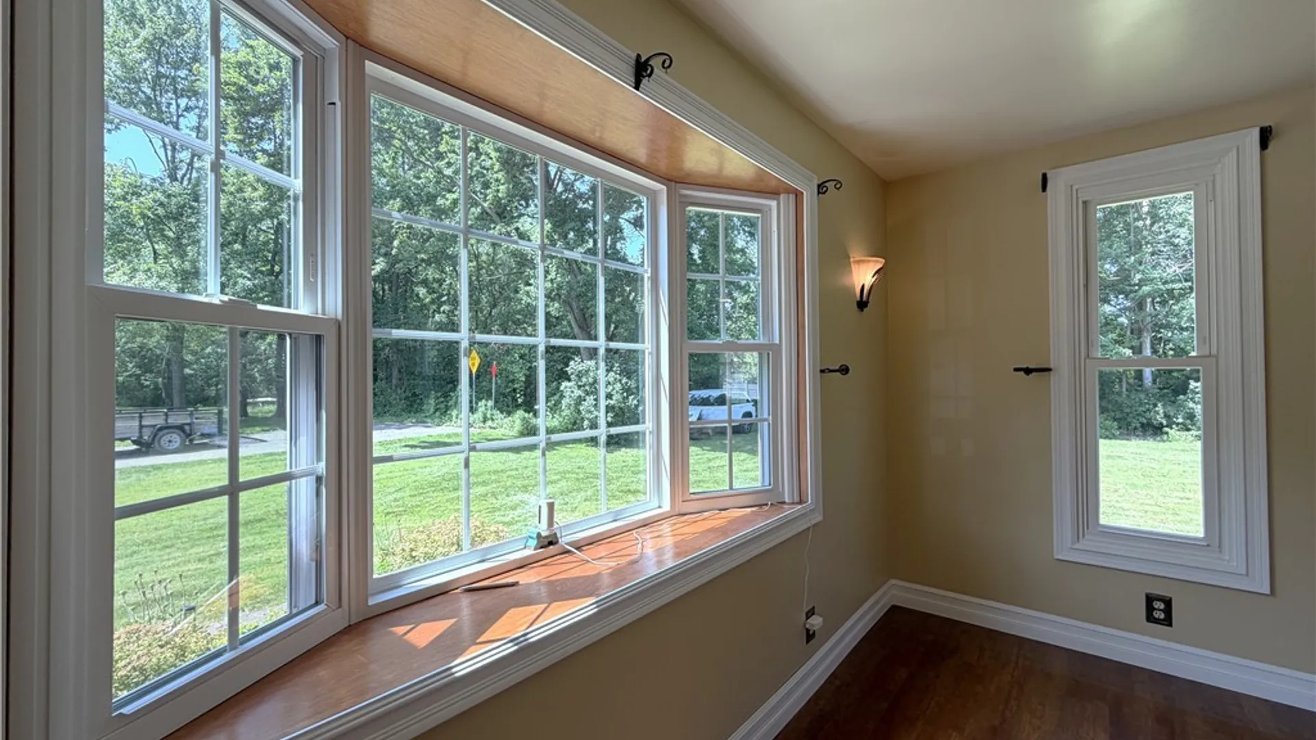 Property at 4238 Loran Avenue, Hamburg, NY 14075 5