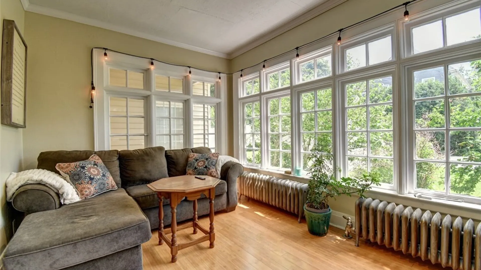 Property at 703 Maple Avenue, Niagara Falls, NY 14305 12