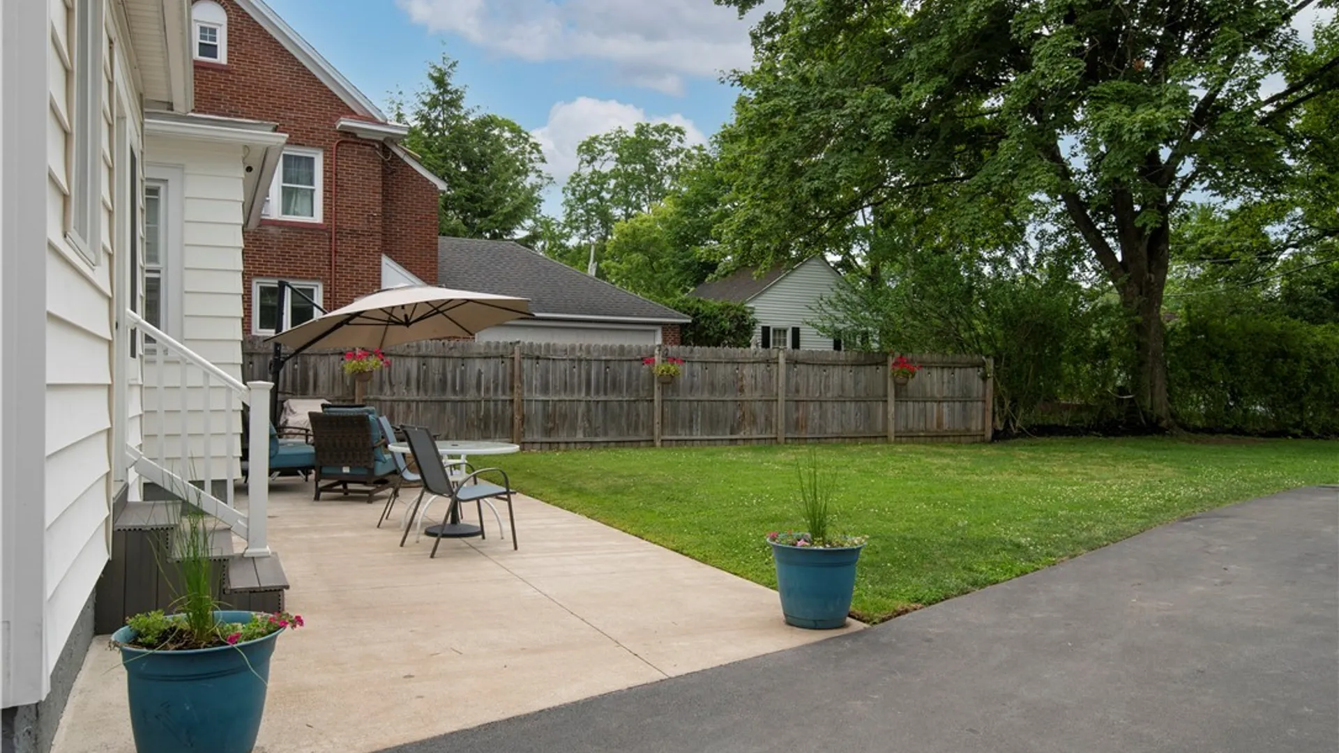 Property at 2217 Douglas Crescent, Utica, NY 13501 36