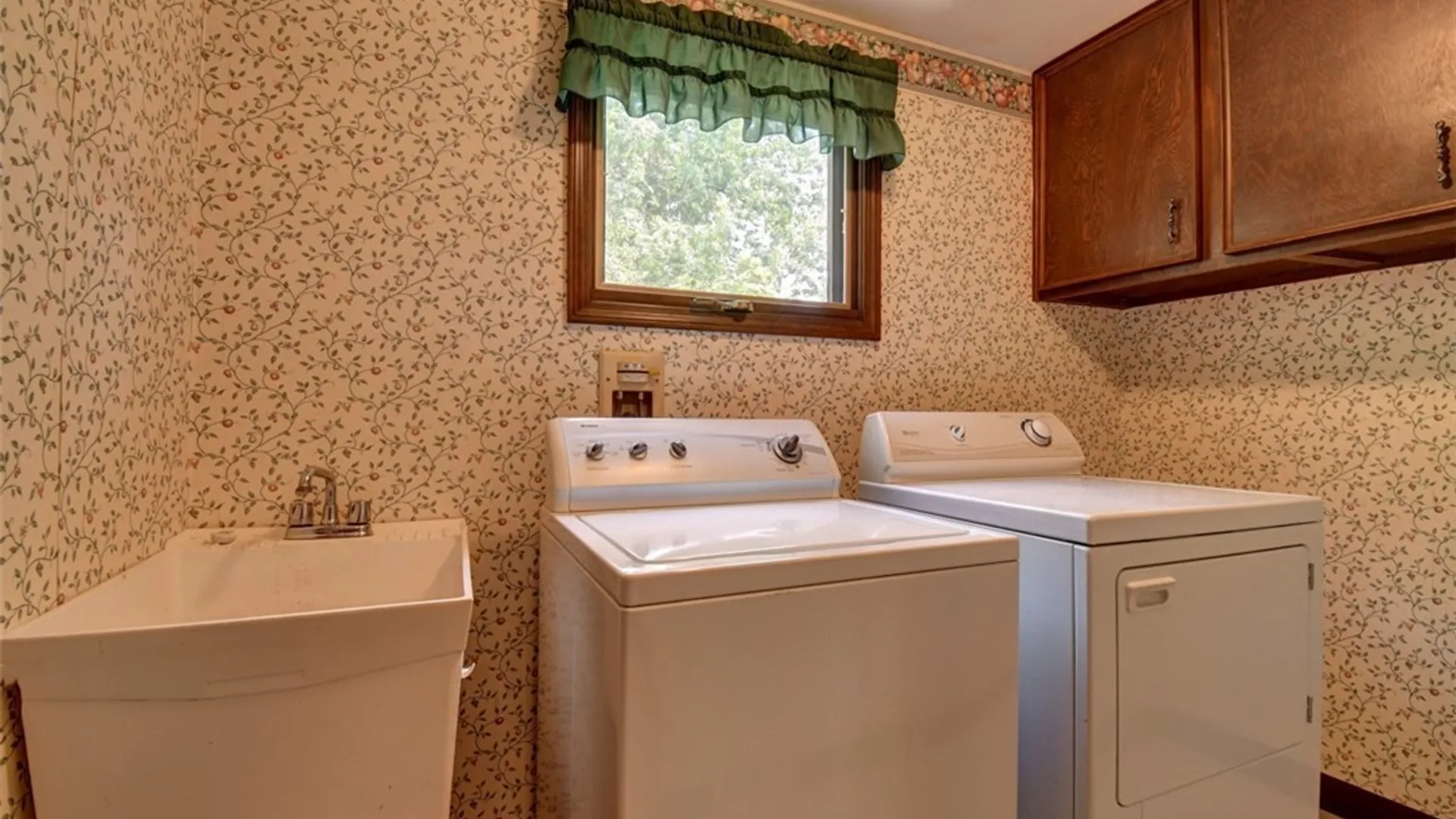 Property at 239 Wood Acres Drive, Amherst, NY 14051 19