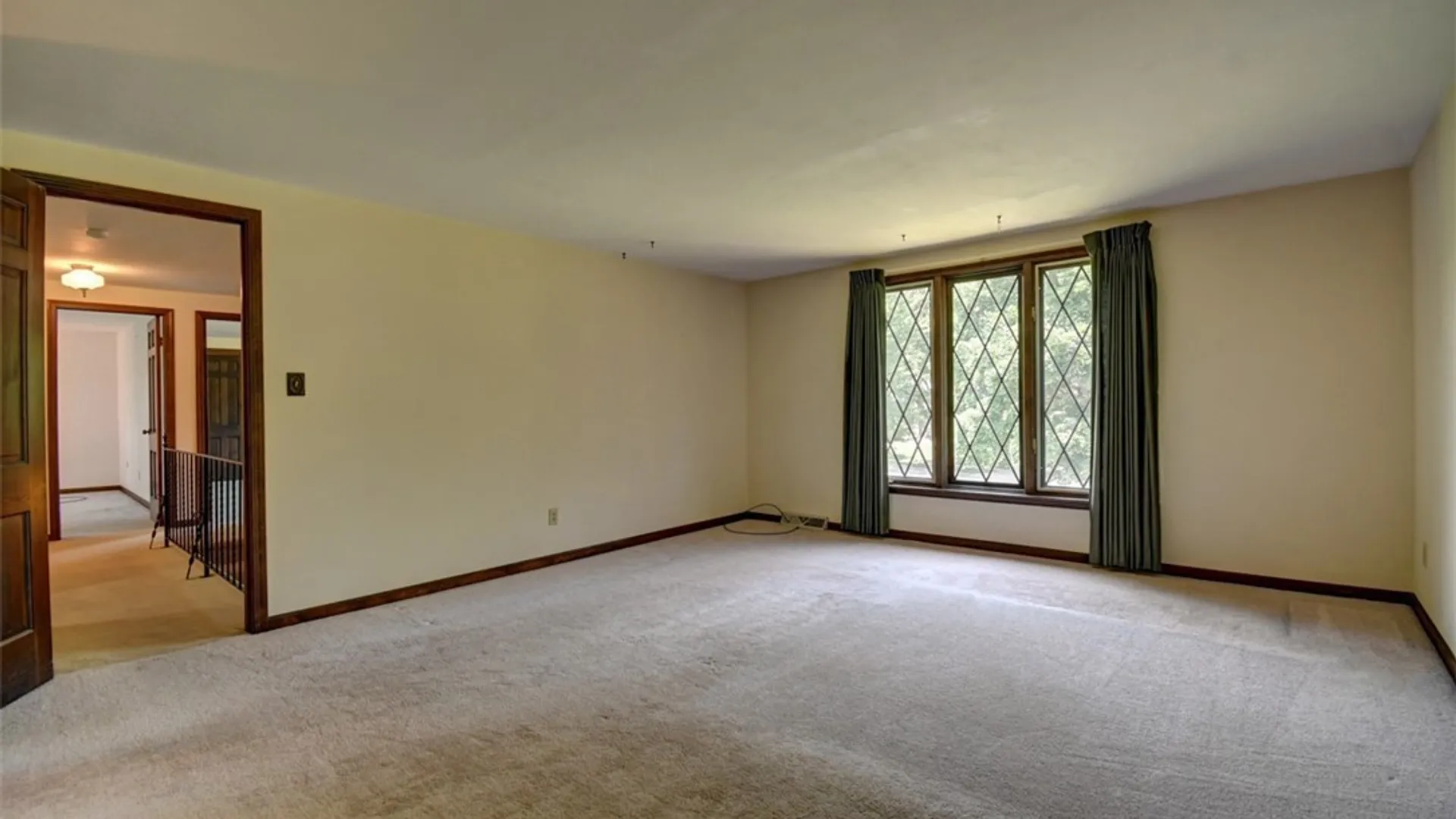 Property at 239 Wood Acres Drive, Amherst, NY 14051 25