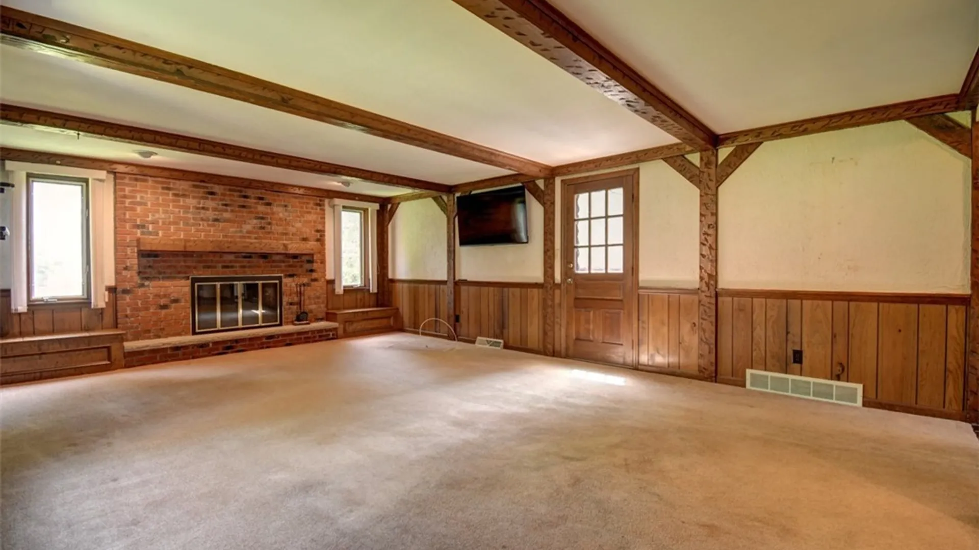 Property at 239 Wood Acres Drive, Amherst, NY 14051 7