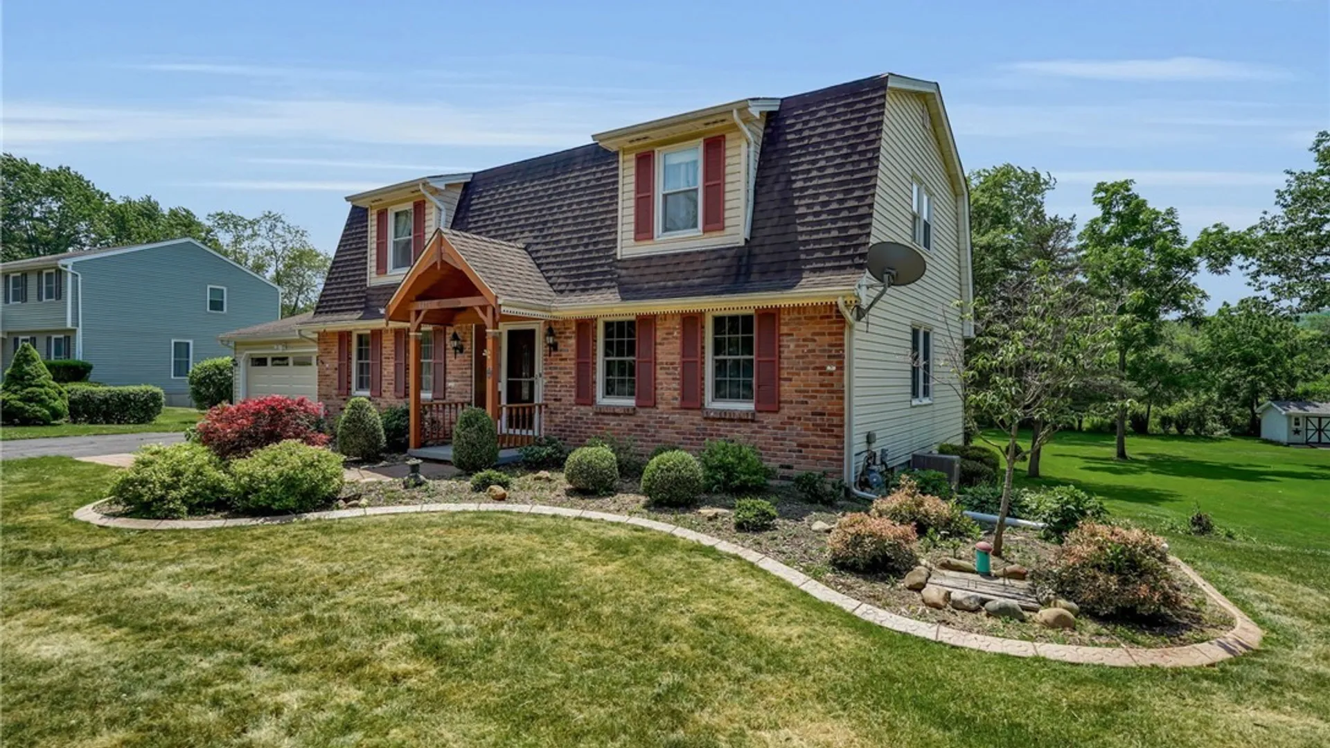 Property at 6475 Ludon Drive, Boston, NY 14075 2
