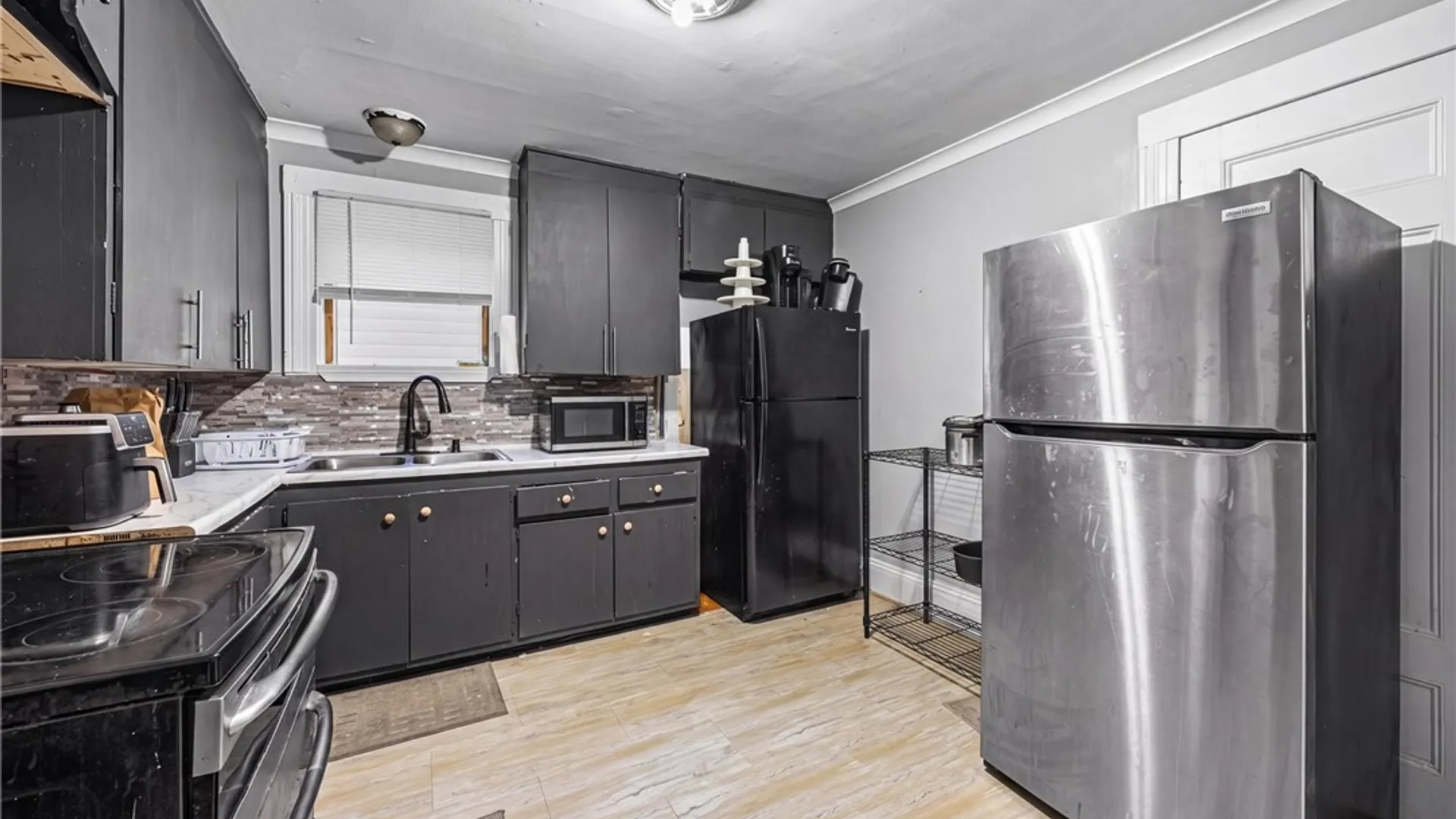Property at 123 Albemarle Street, Rochester, NY 14613 10