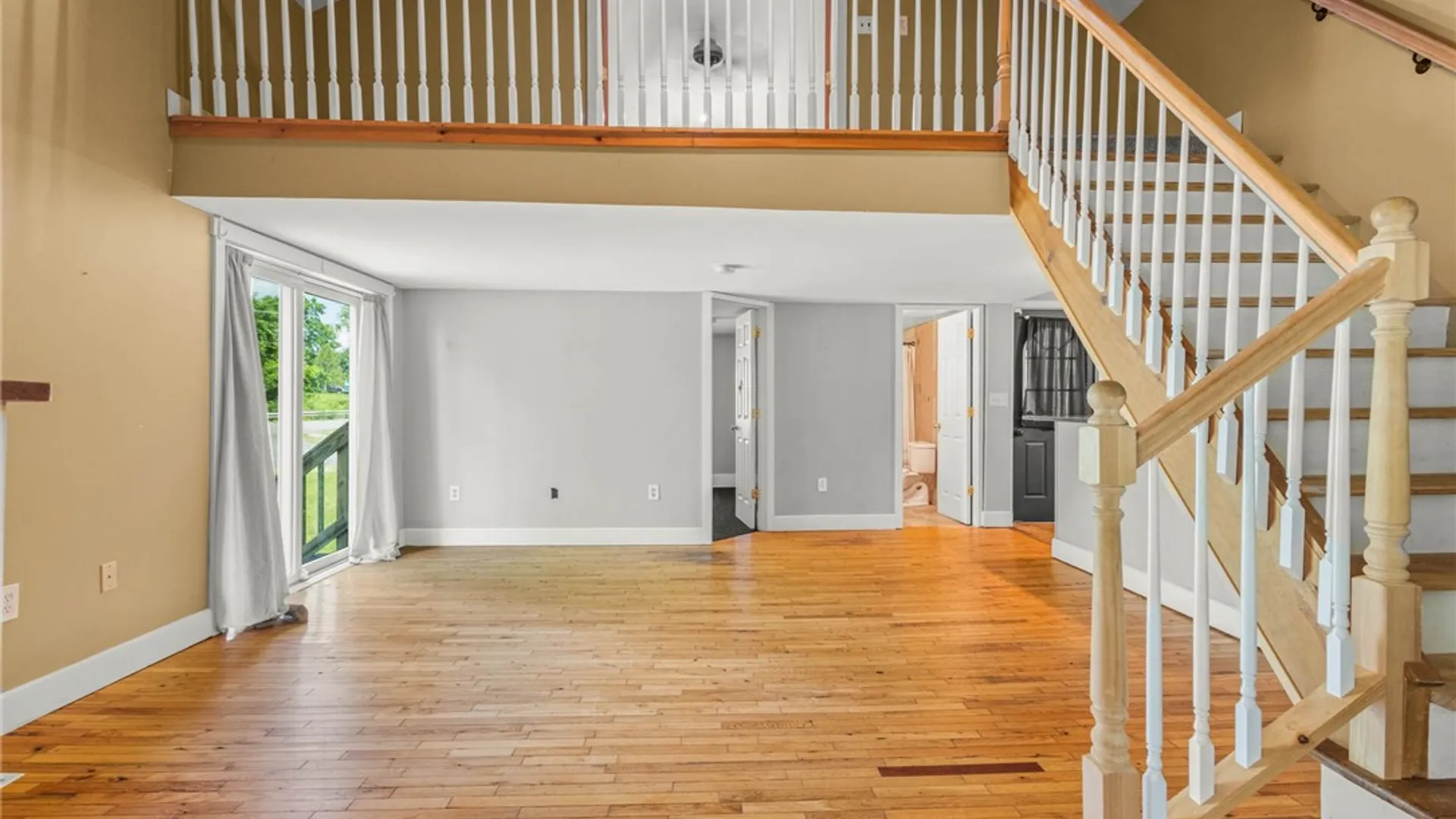 Property at 6506 Fox Place Road, Stafford, NY 14525 14