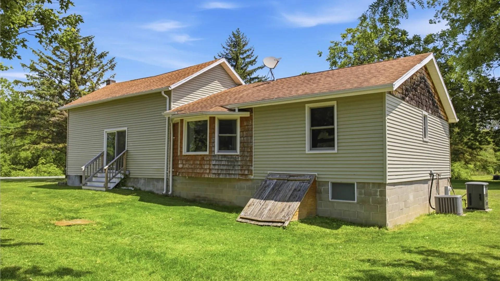 Property at 6506 Fox Place Road, Stafford, NY 14525 35