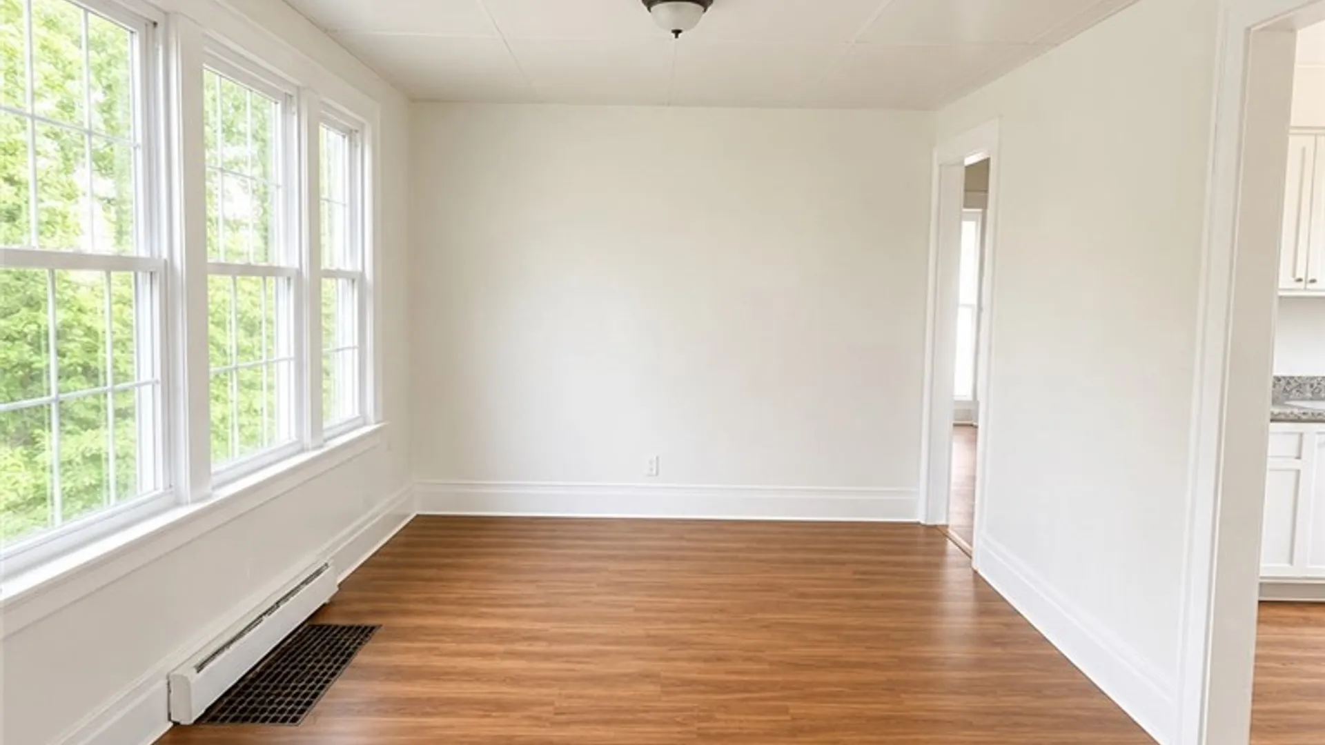 Property at 476 Shirley Avenue, Buffalo, NY 14215 5